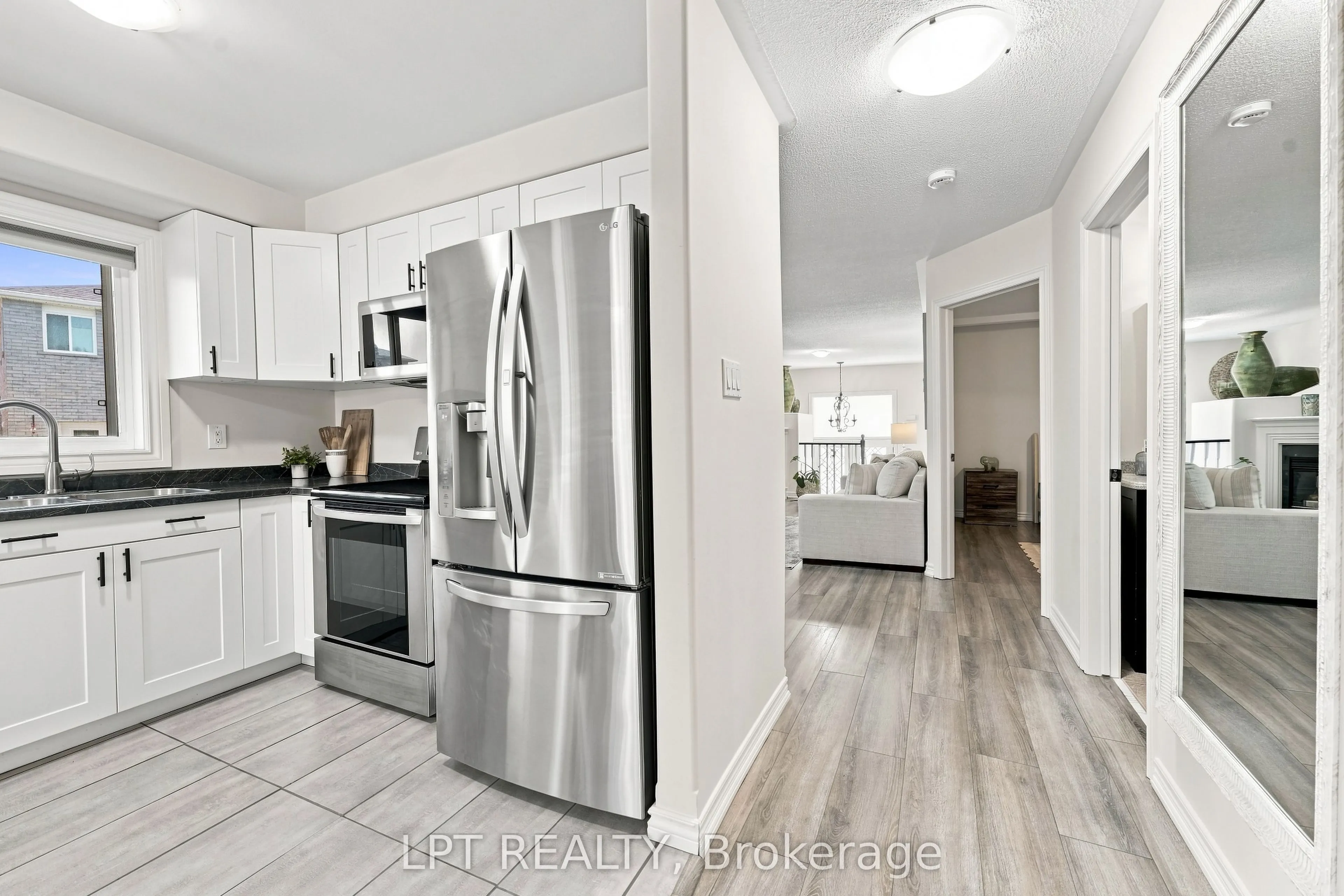 4 Lister Drive