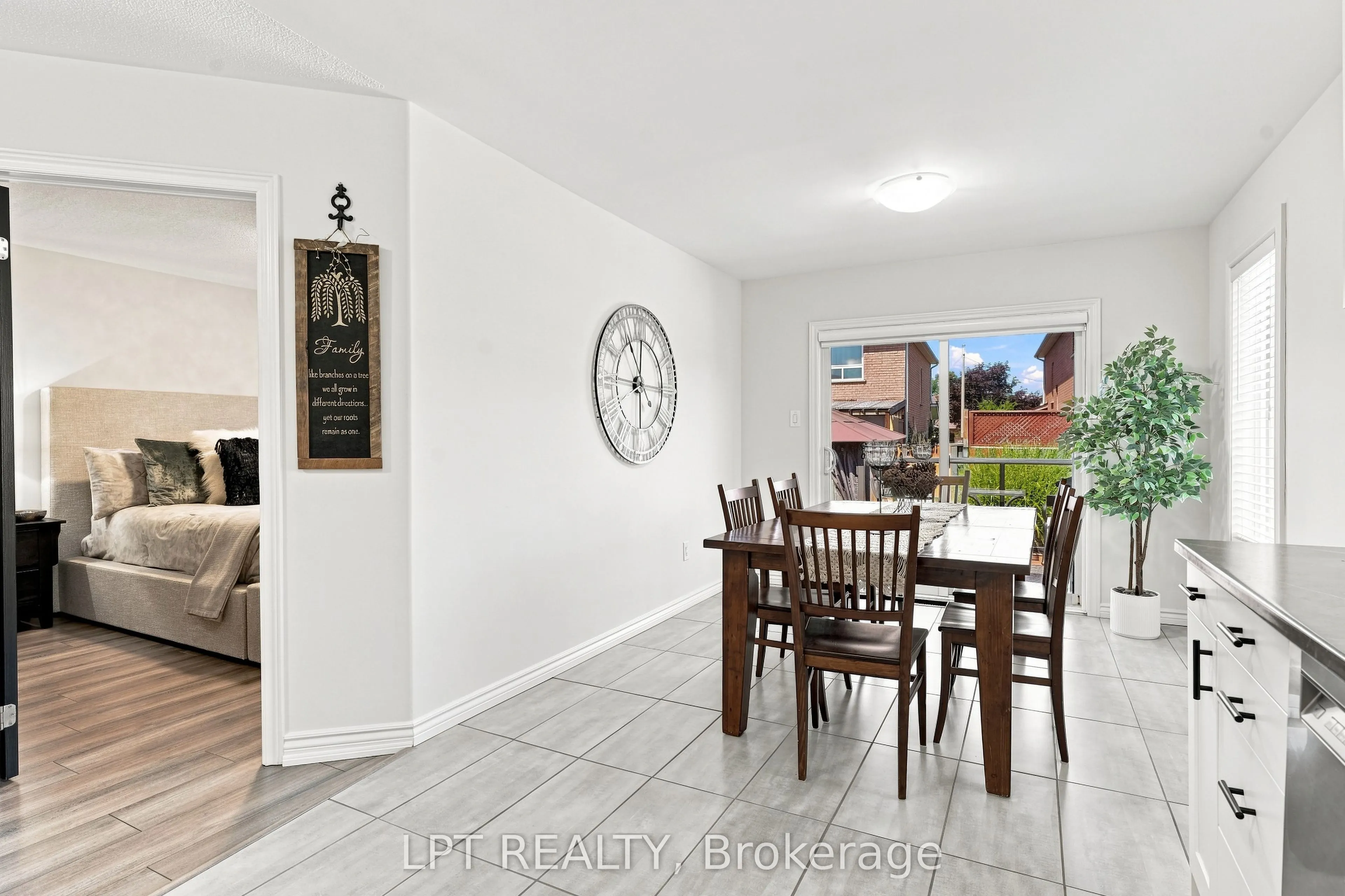 4 Lister Drive