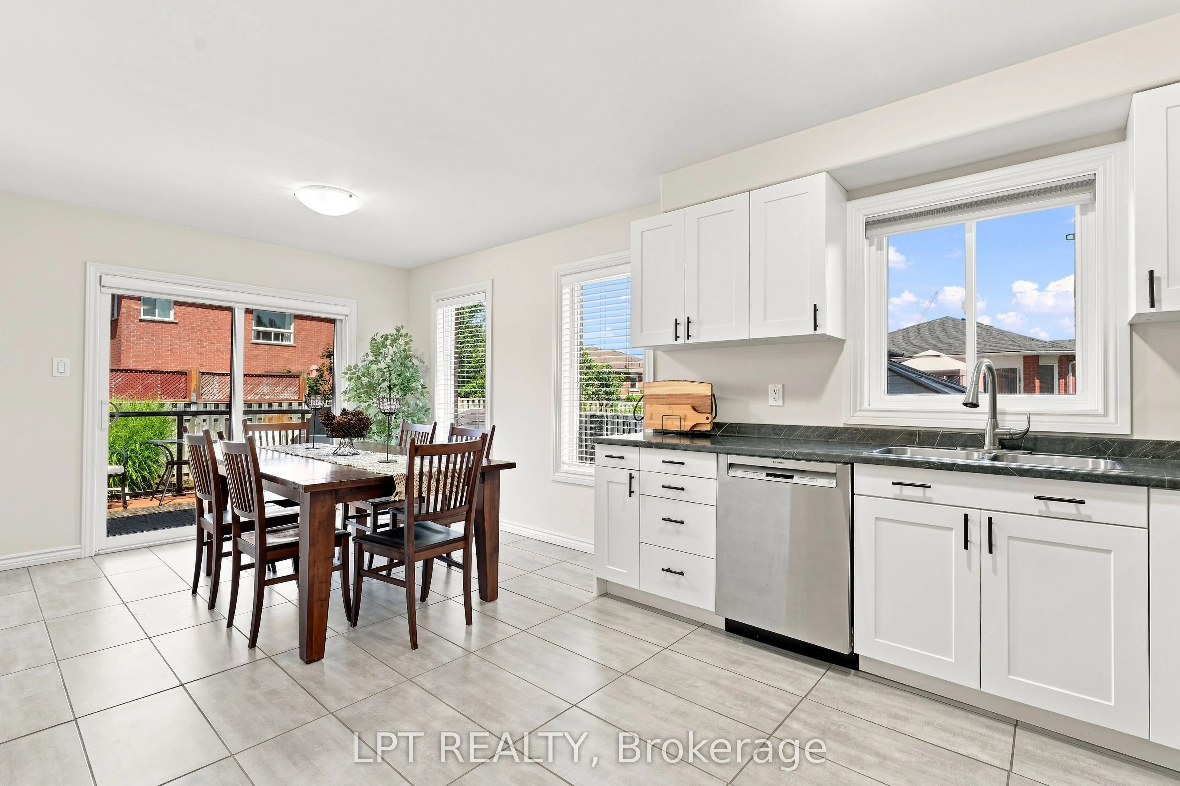 4 Lister Drive