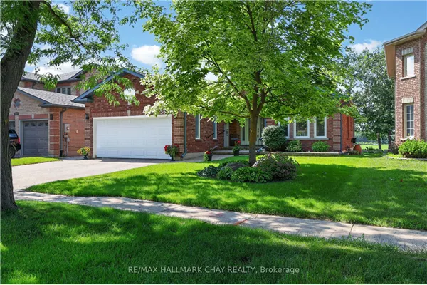 358 Livingstone Street W