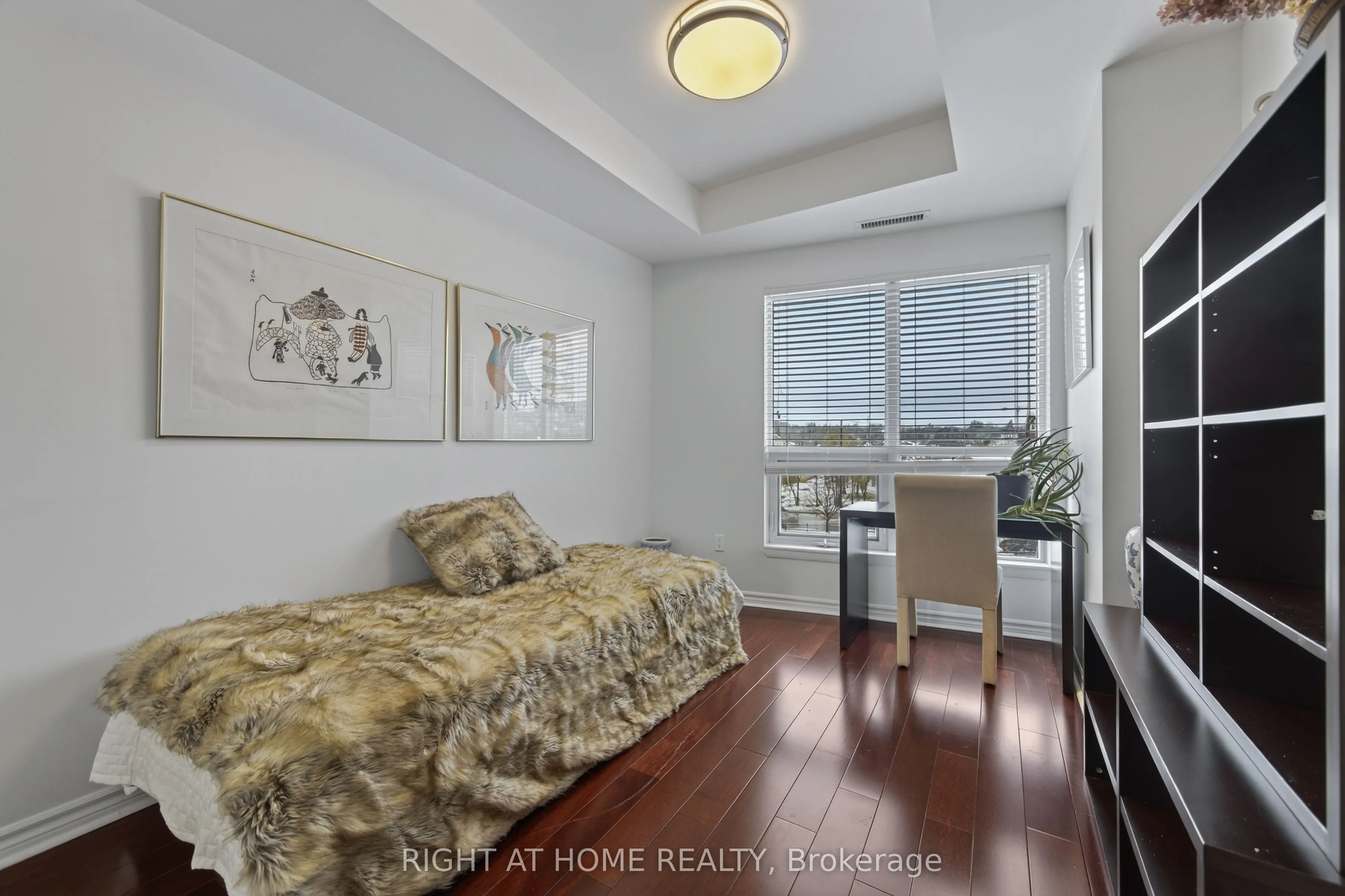 6 Toronto Street #409