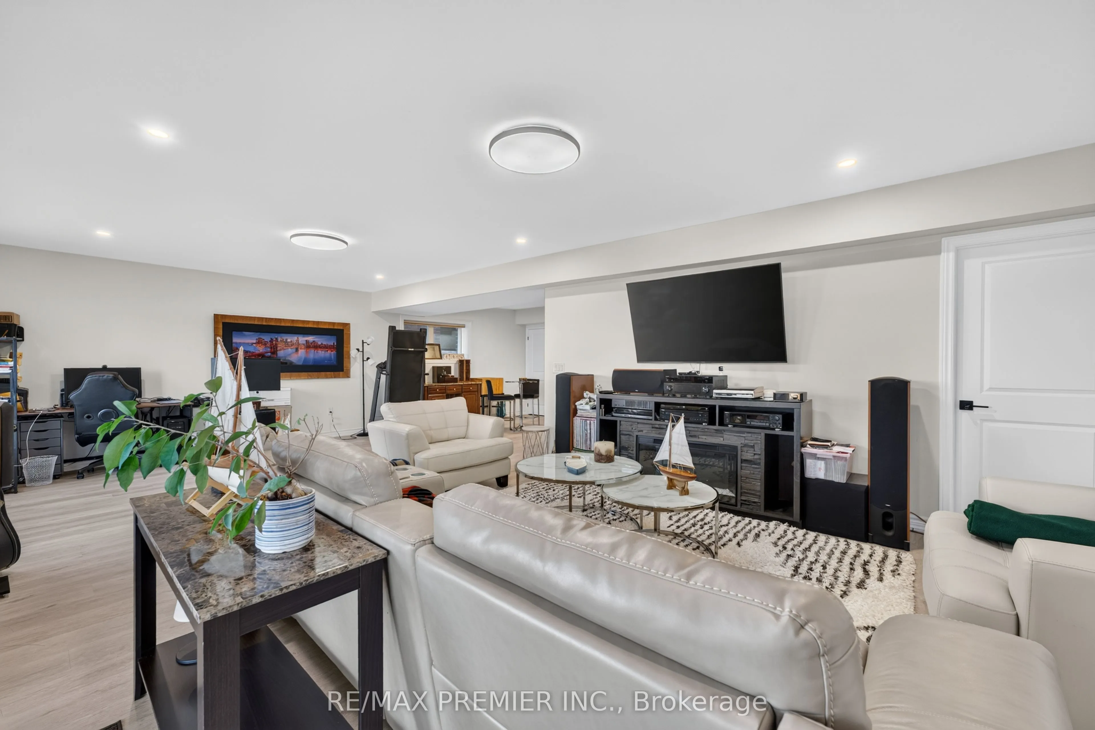 3020 Sierra Drive