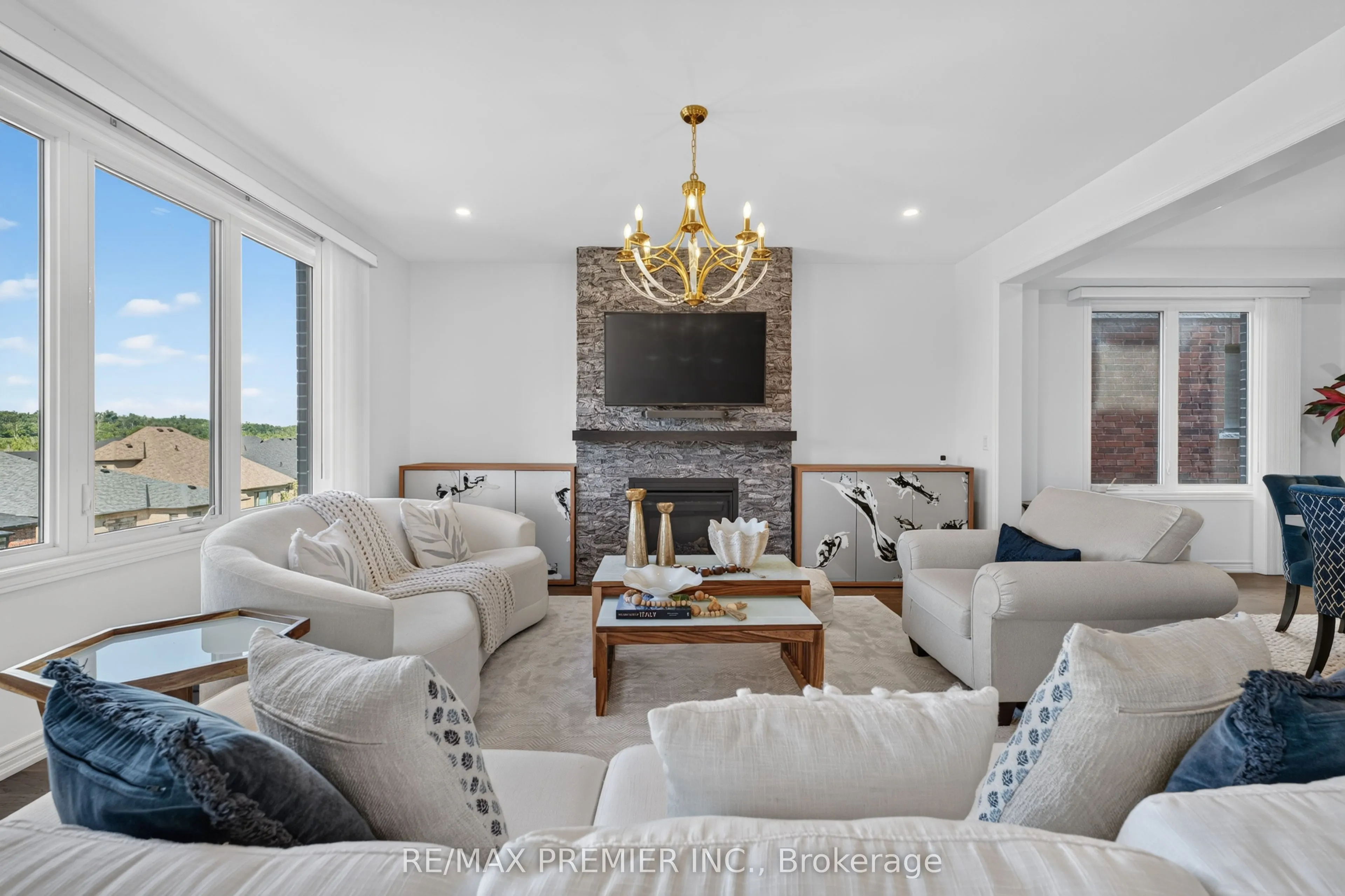3020 Sierra Drive