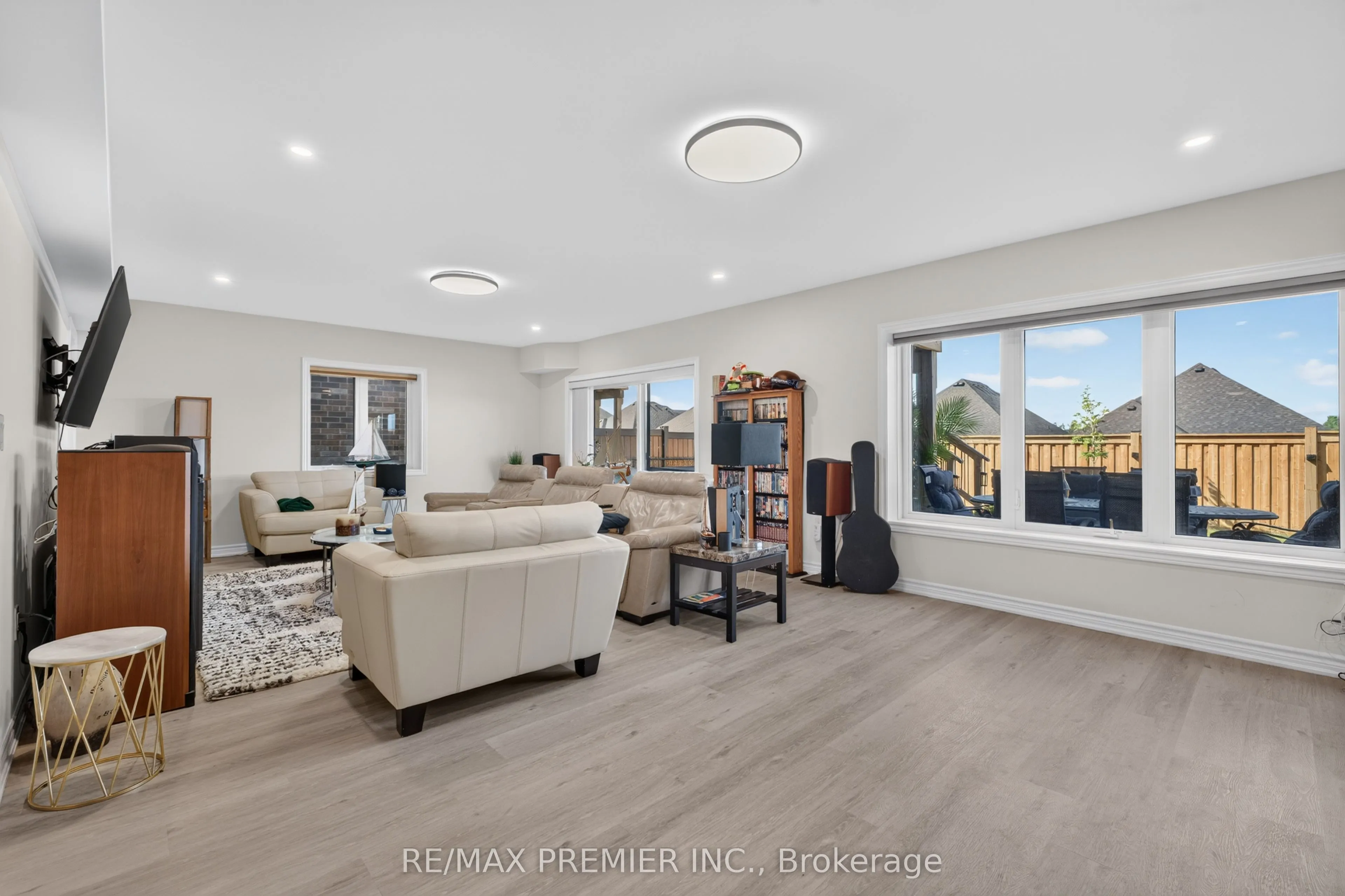 3020 Sierra Drive