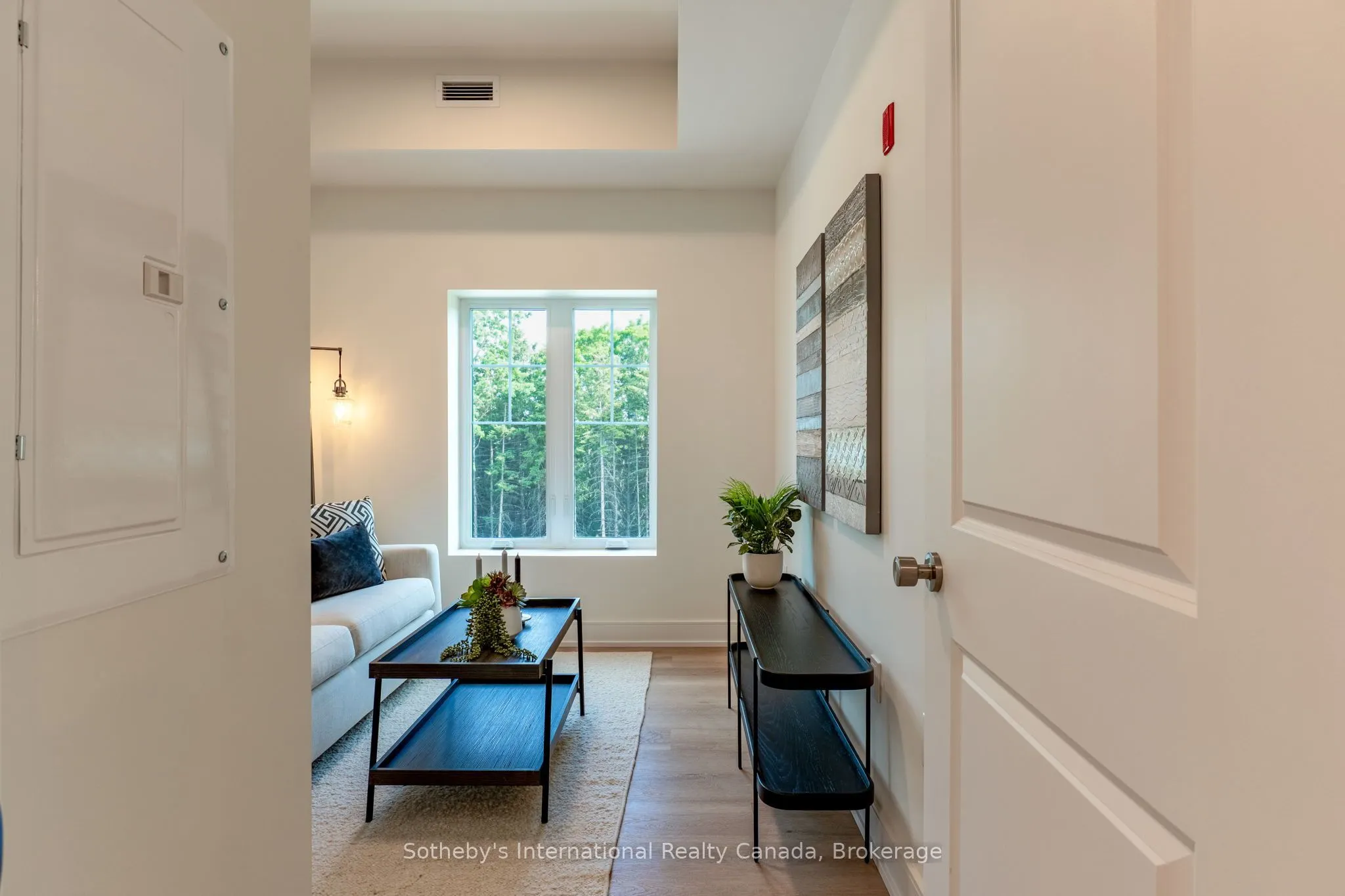 121 Mary St Street #311