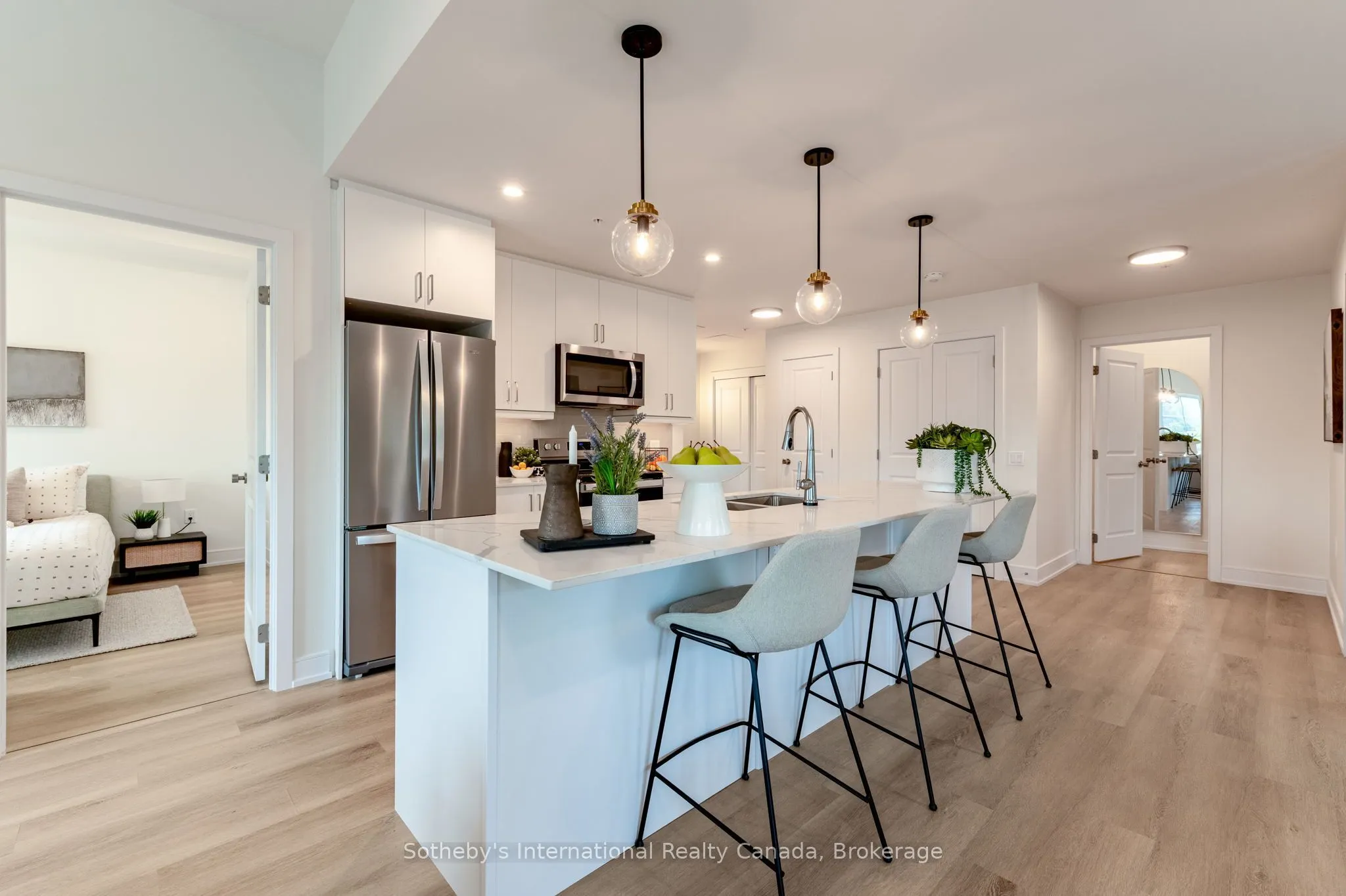 121 Mary St Street #311