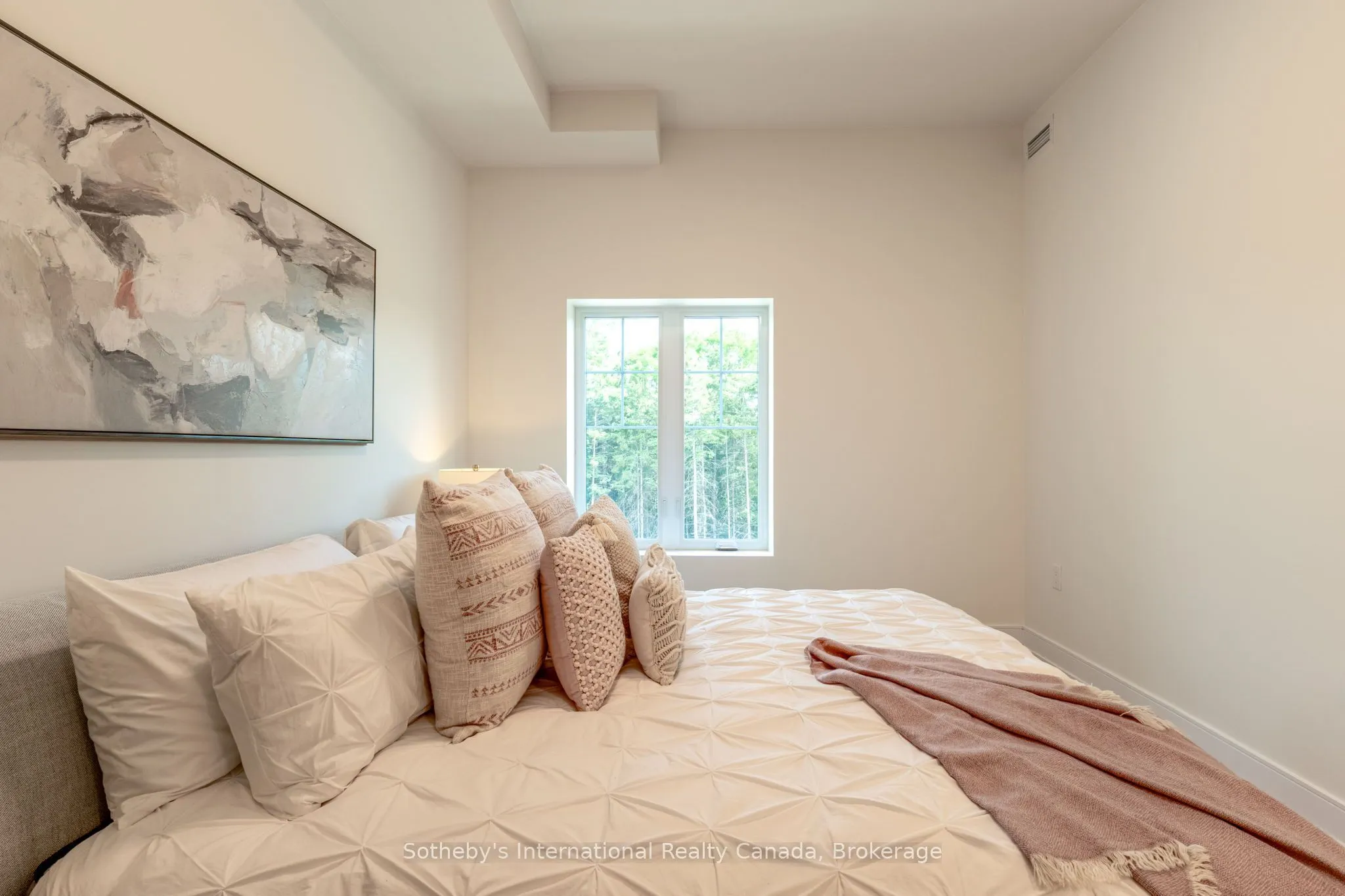 121 Mary St Street #311