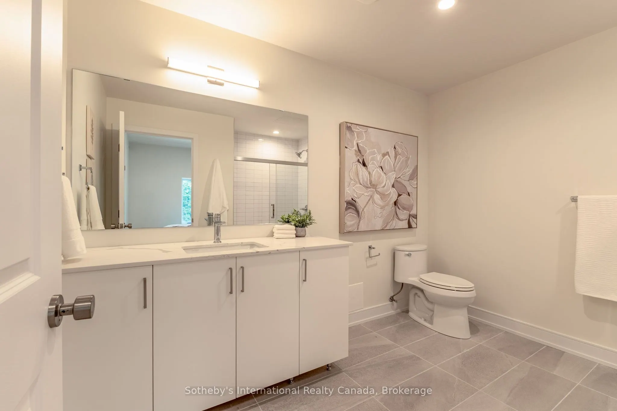 121 Mary St Street #311