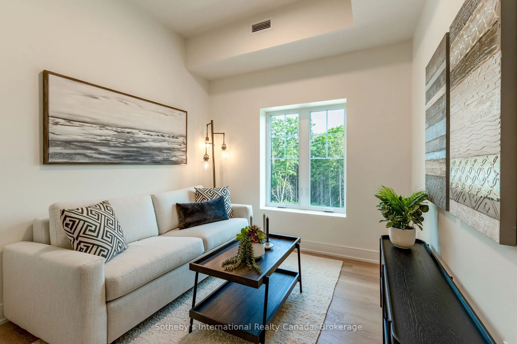 121 Mary St Street #311