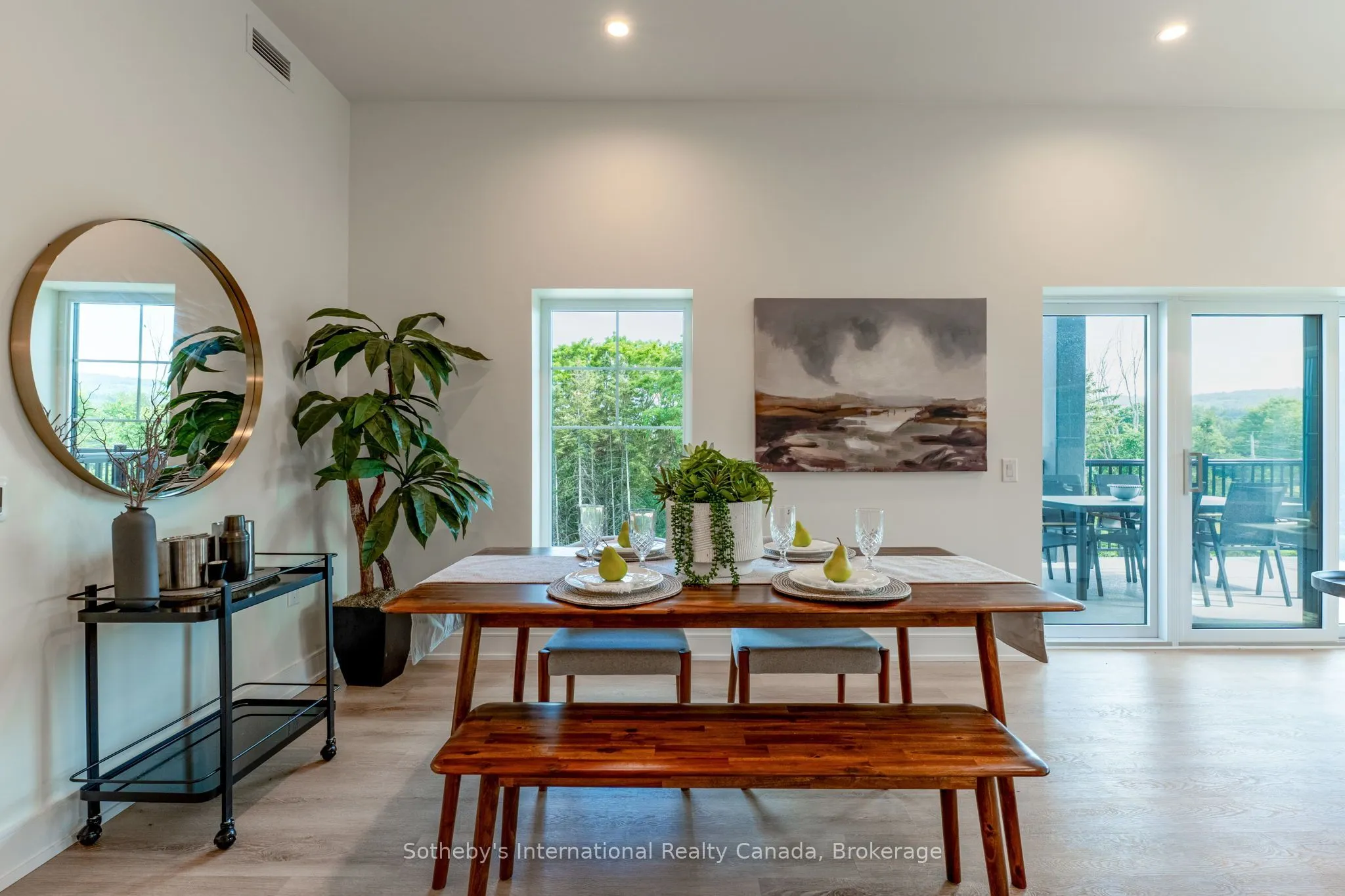121 Mary St Street #311