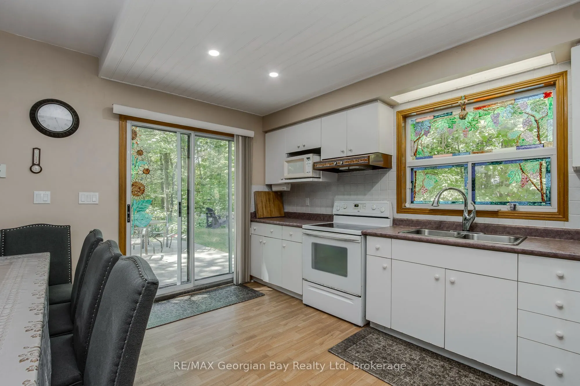 754 Lafontaine Road W