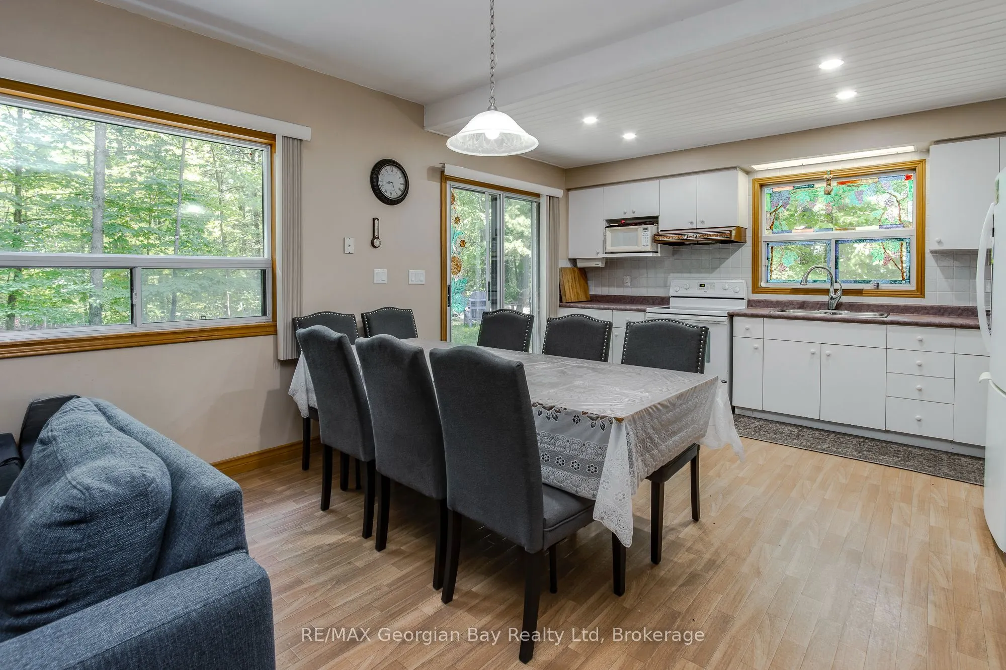 754 Lafontaine Road W