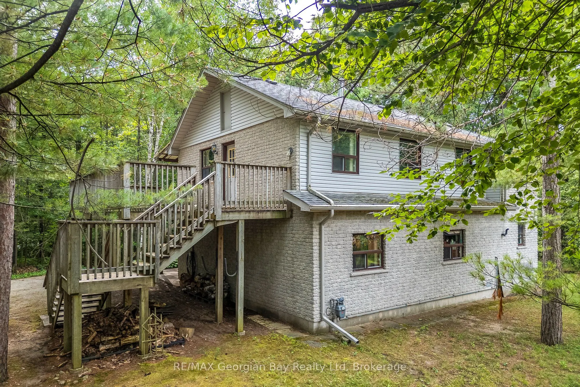 754 Lafontaine Road W