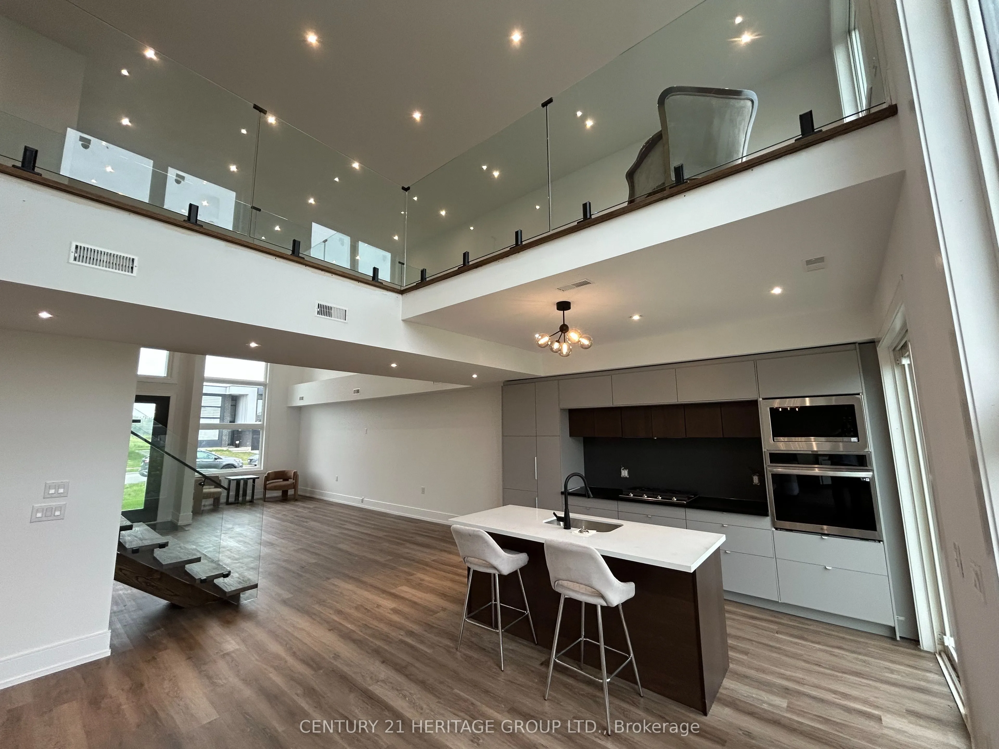 3714 Quayside Drive