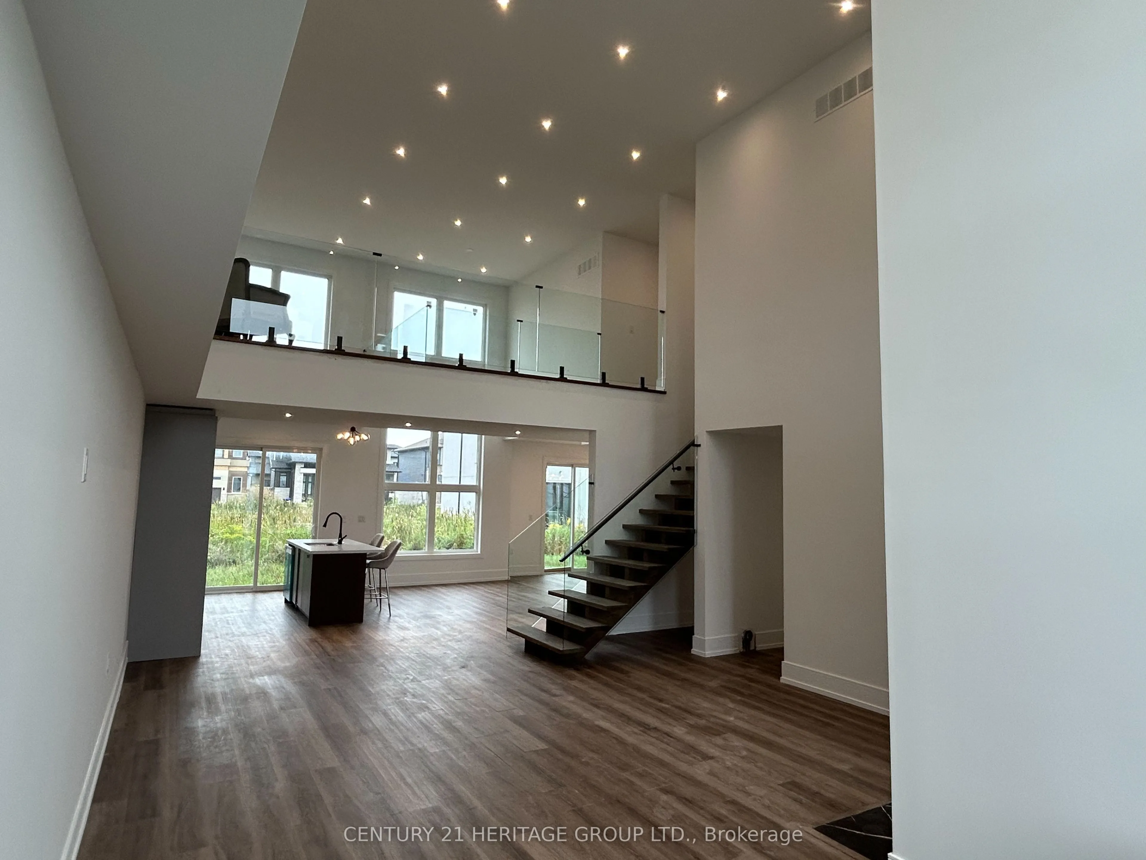 3714 Quayside Drive