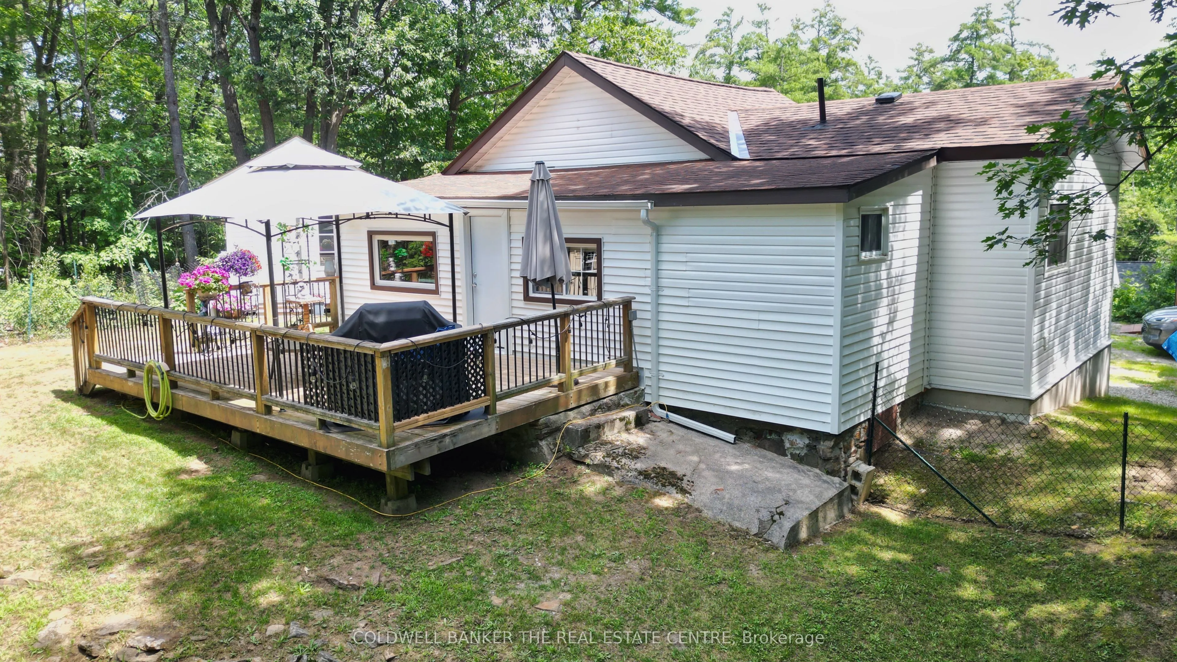5594 Upper Big Chute Road