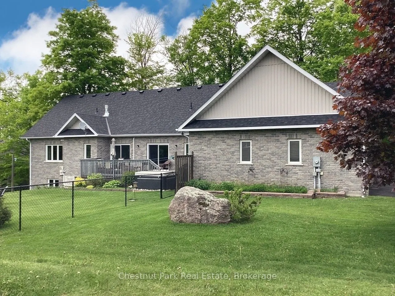 28 Boyd Crescent
