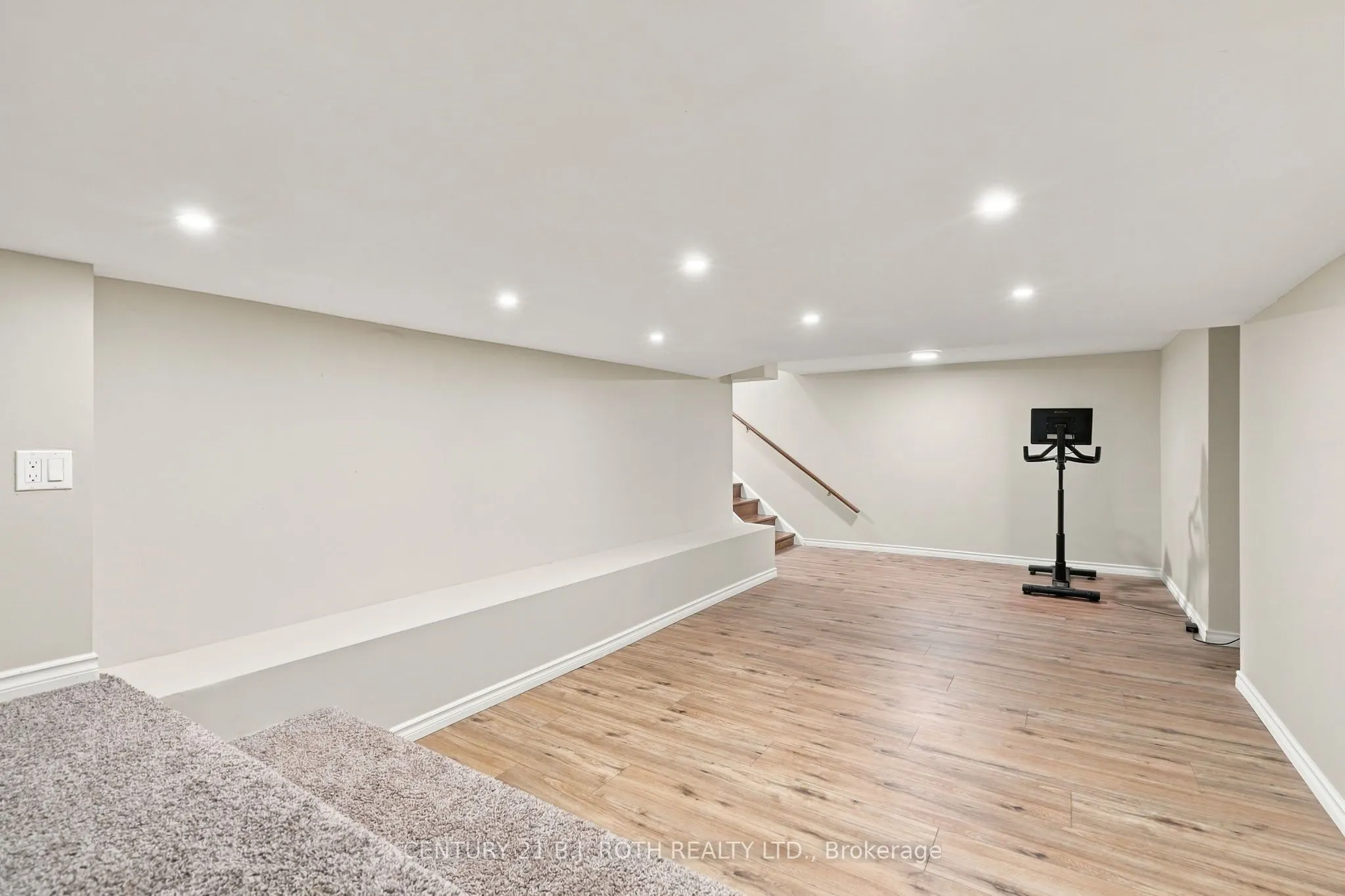 3779 Agnew Road