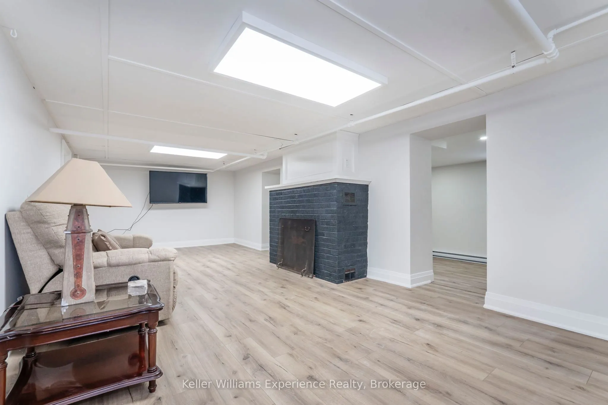 65 Drury Lane