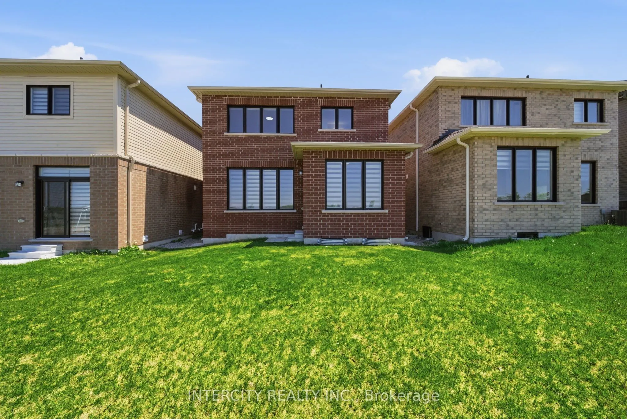 10 Kingsbury Trail