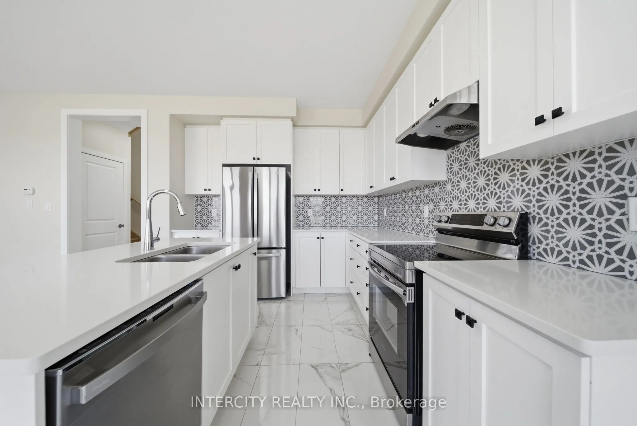 10 Kingsbury Trail
