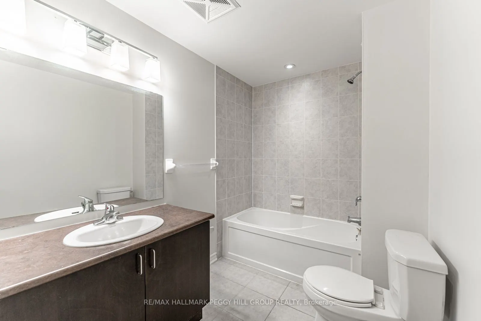45 Ferndale Drive S #305