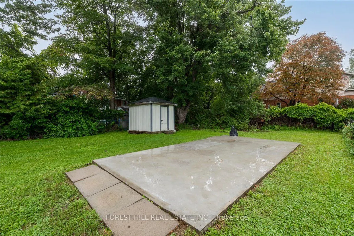 43 Lake Avenue
