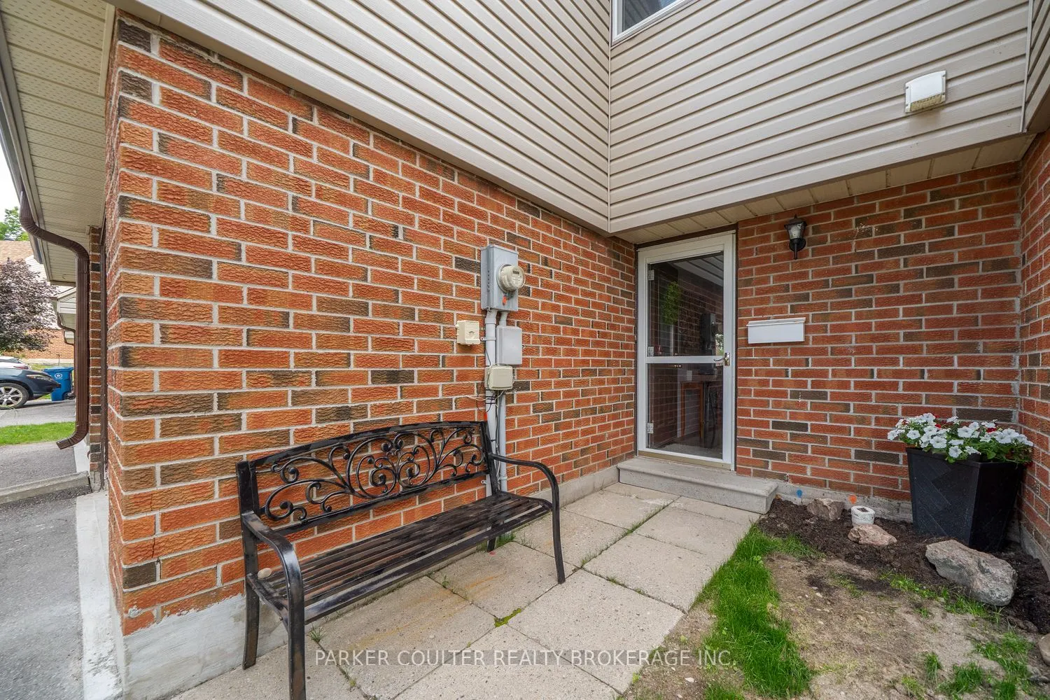 441 Barrie Road #16