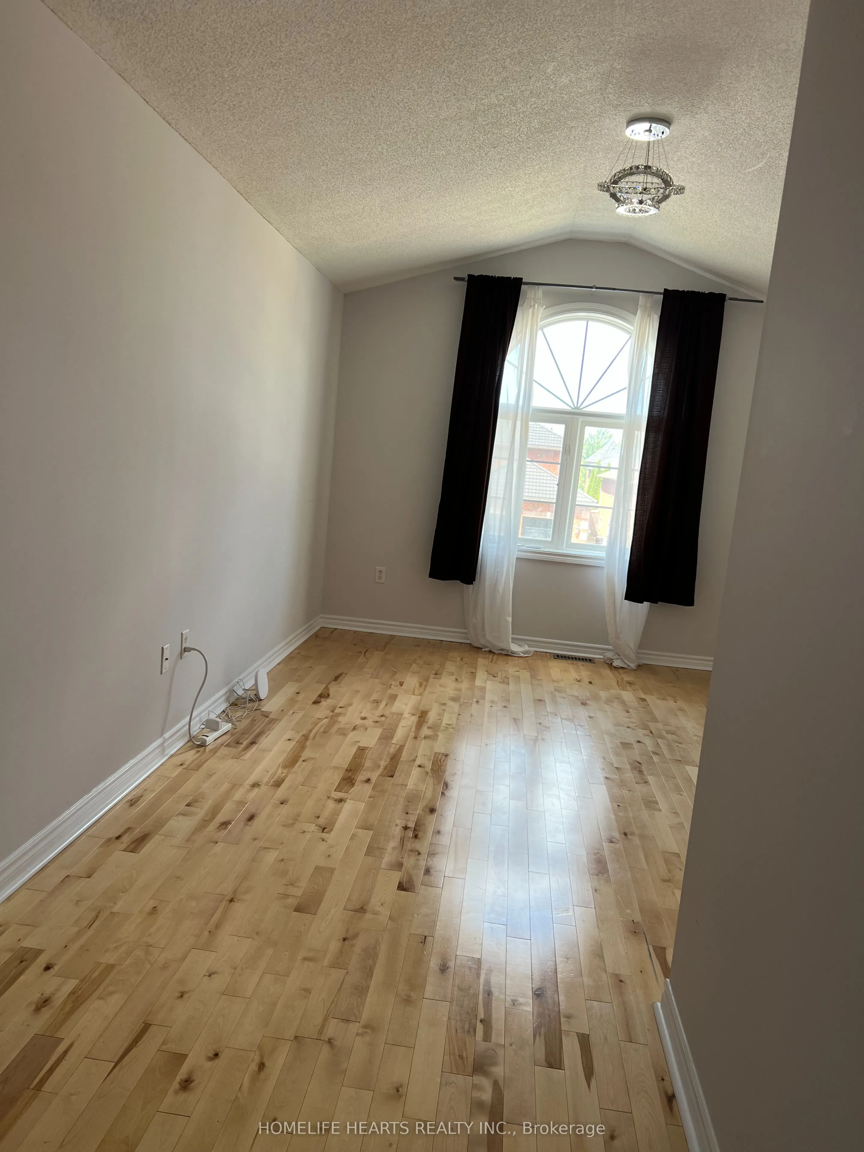 1 Glenhill Drive