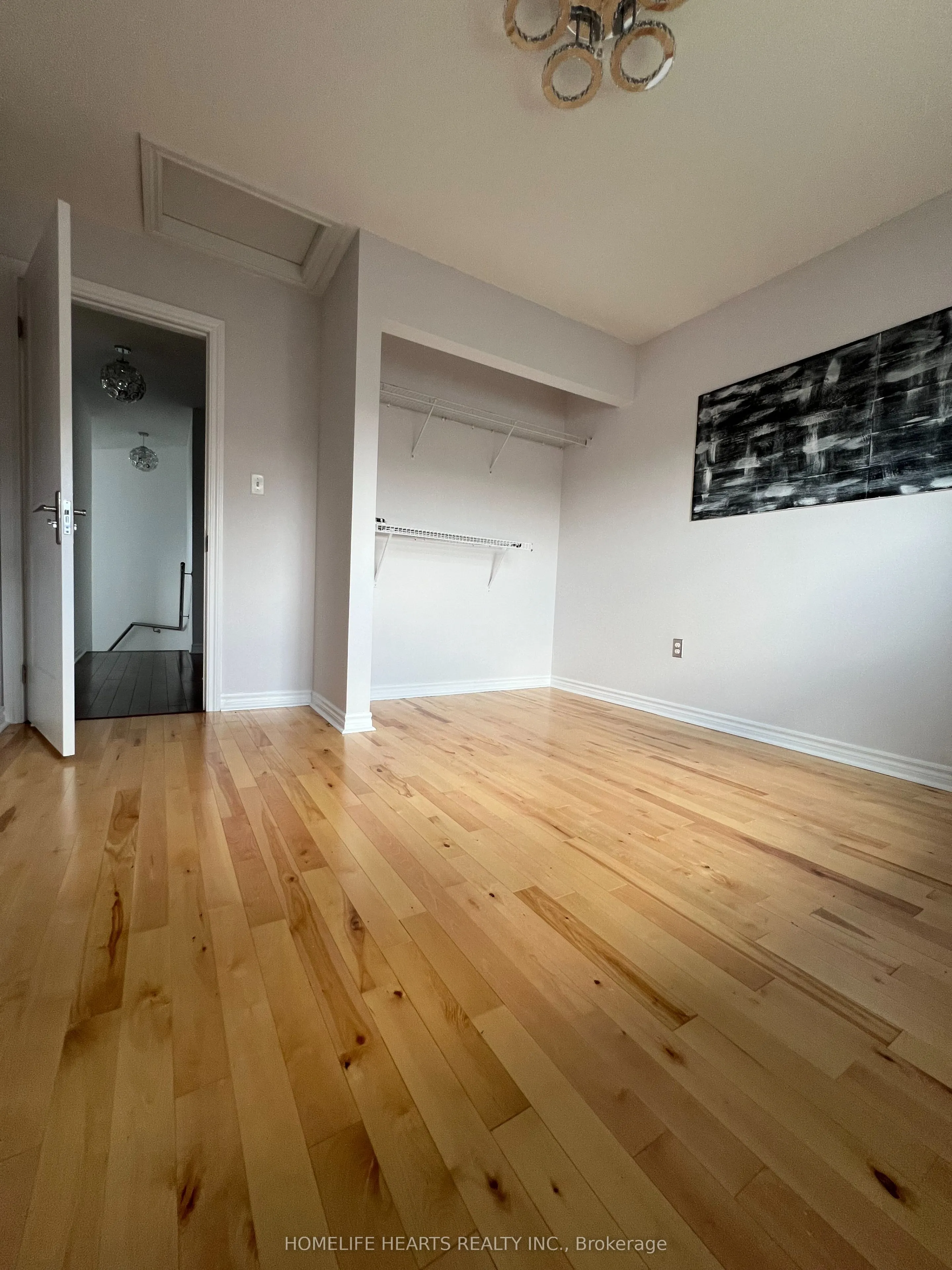 1 Glenhill Drive
