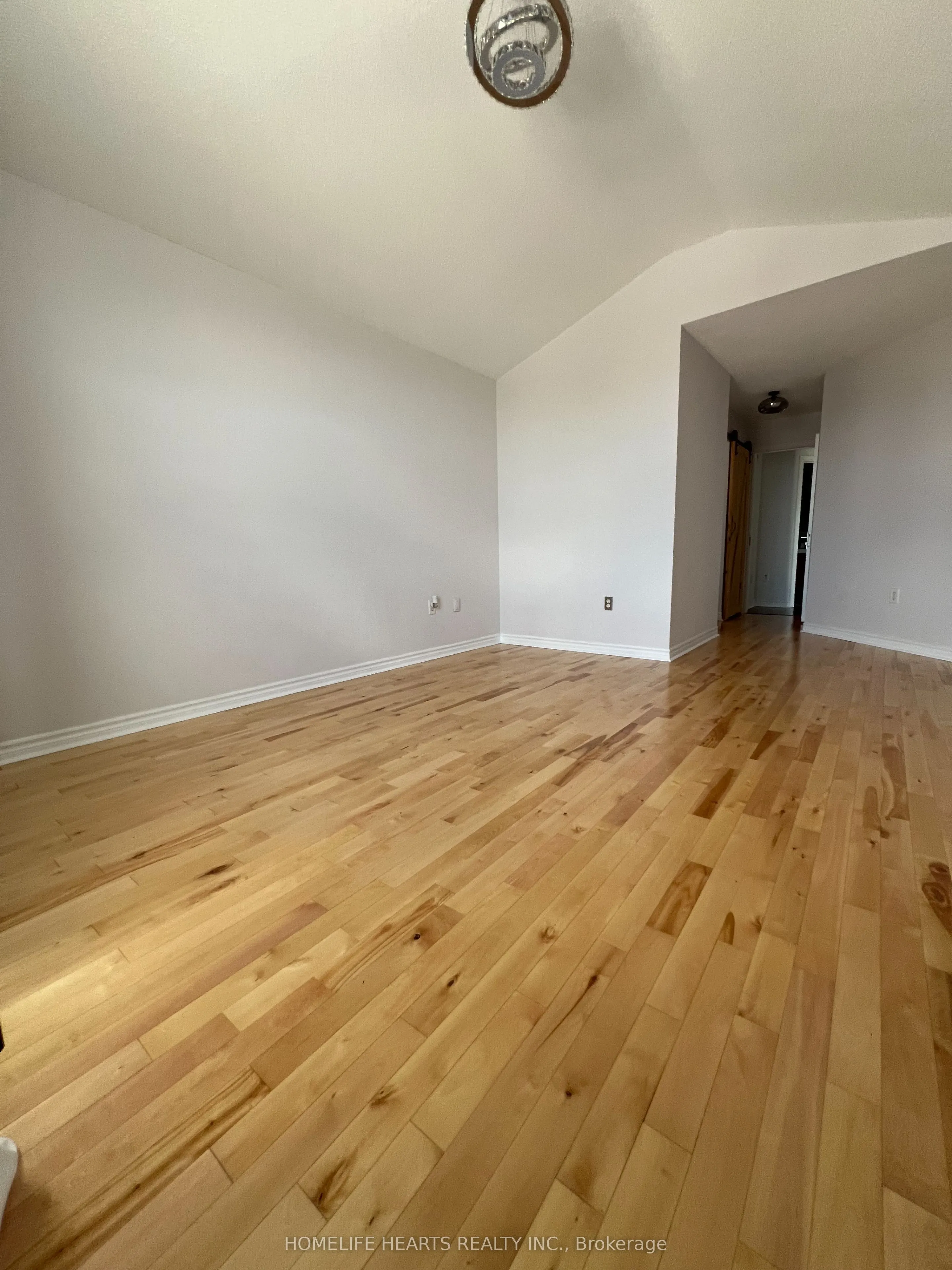1 Glenhill Drive