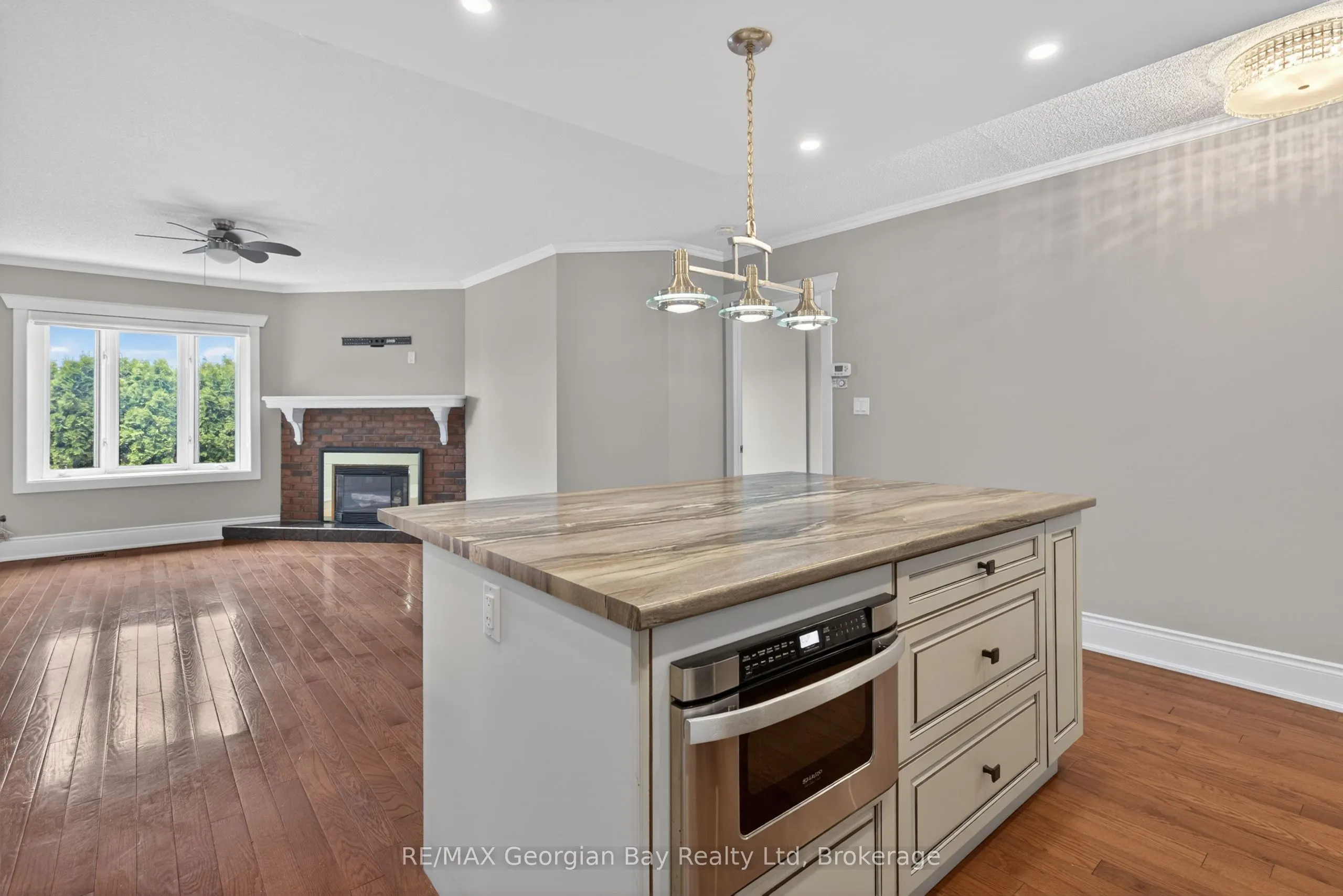 696 King Street #63