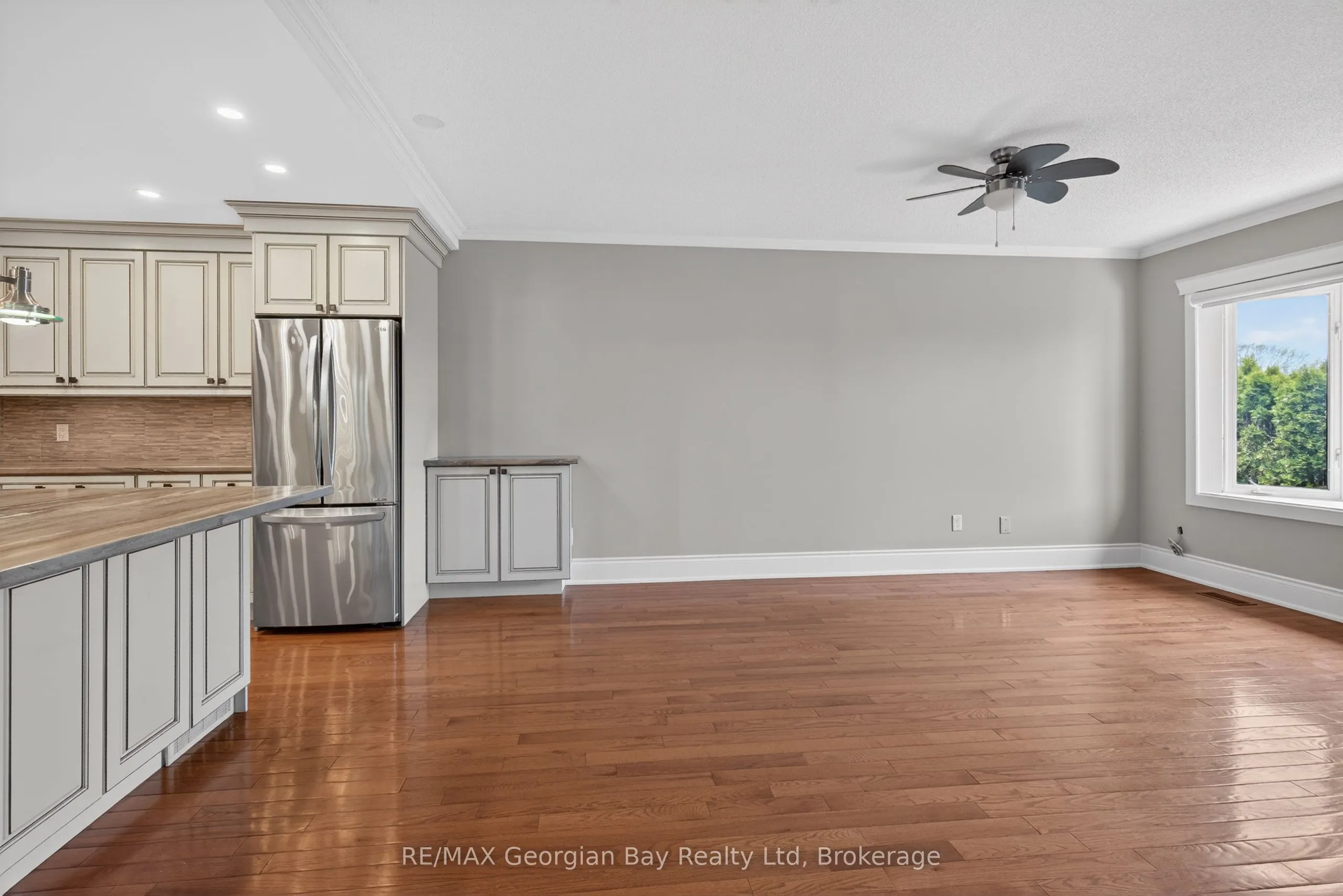696 King Street #63