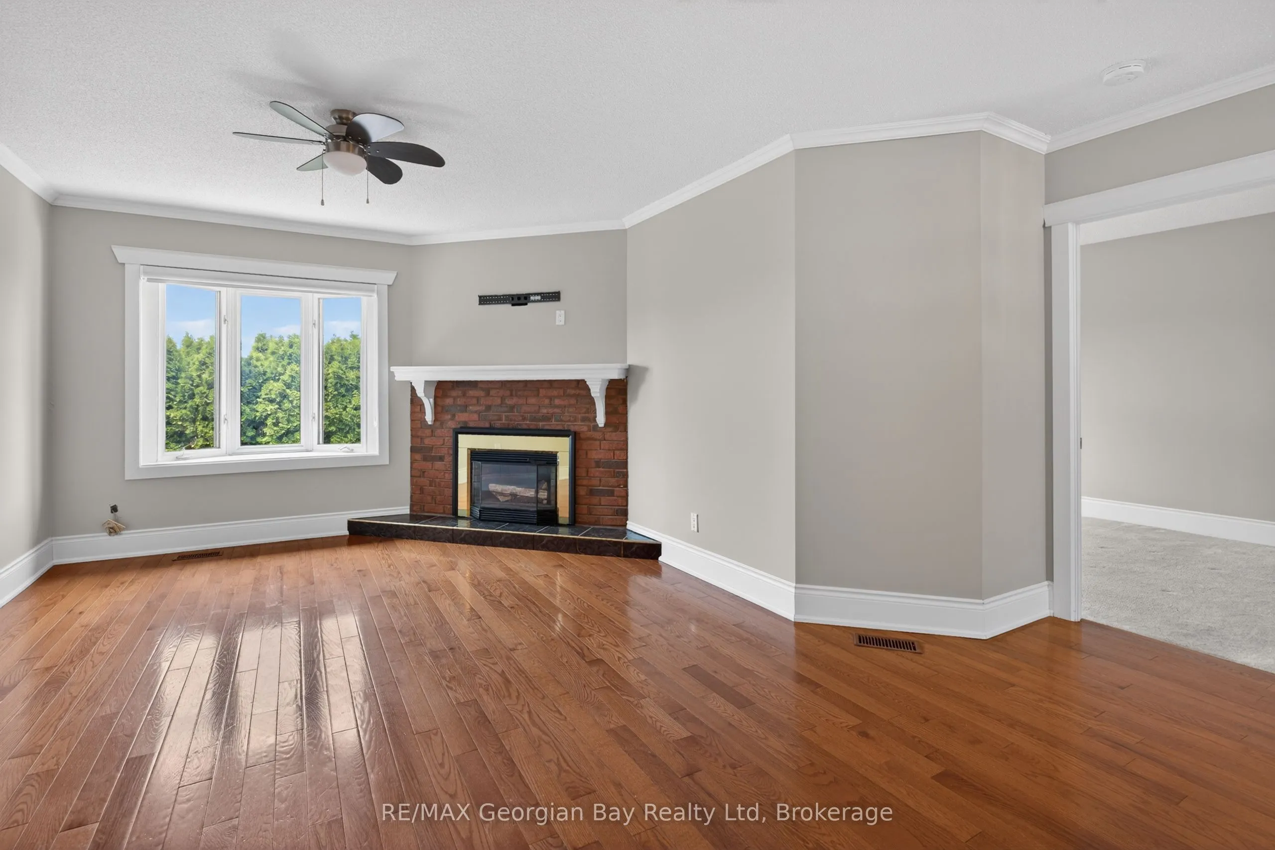696 King Street #63
