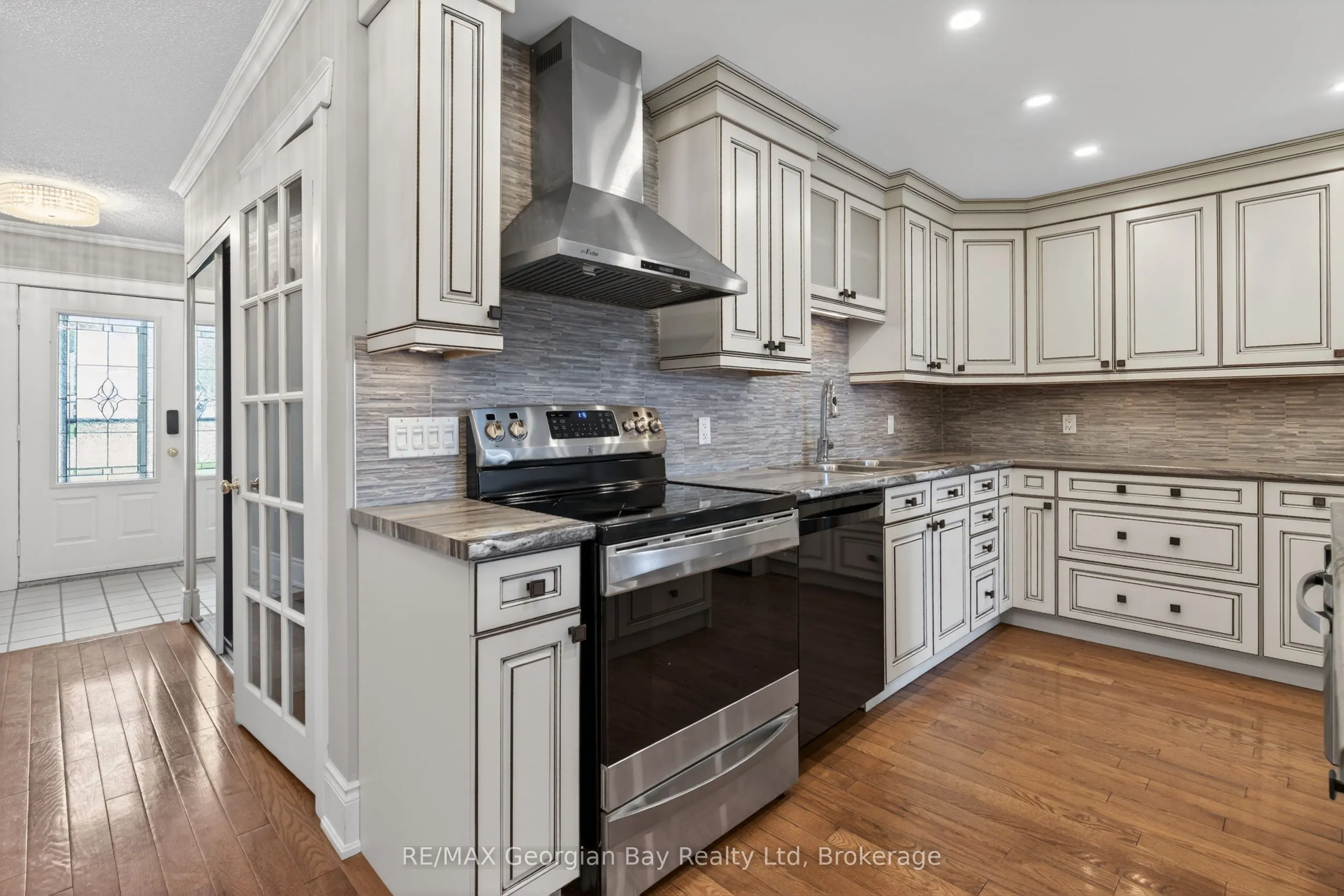 696 King Street #63