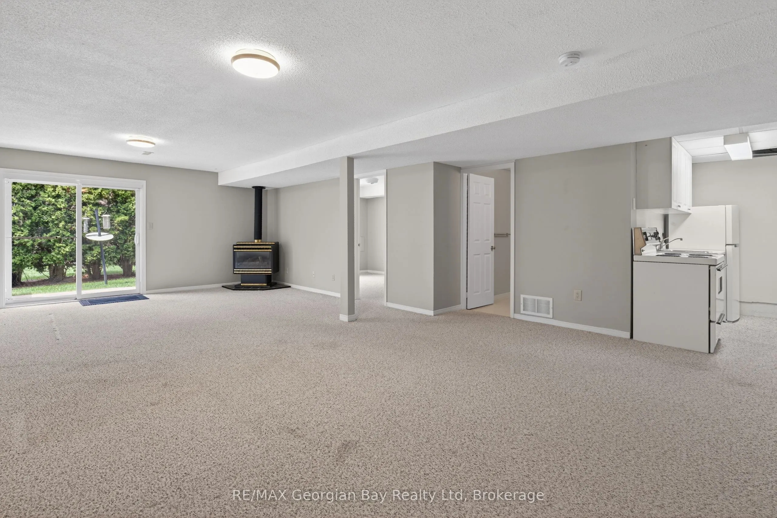 696 King Street #63