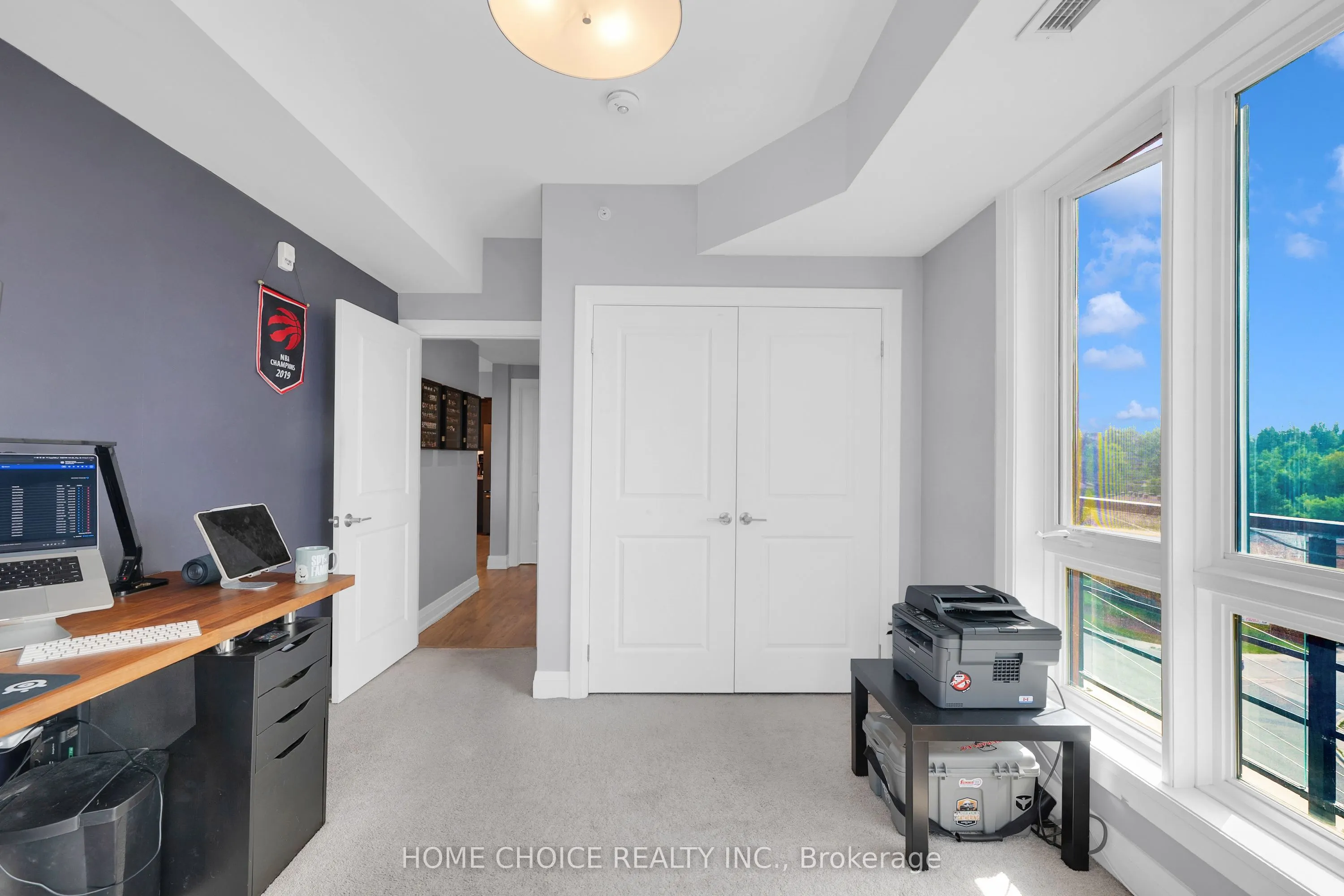 300 Essa Road #602