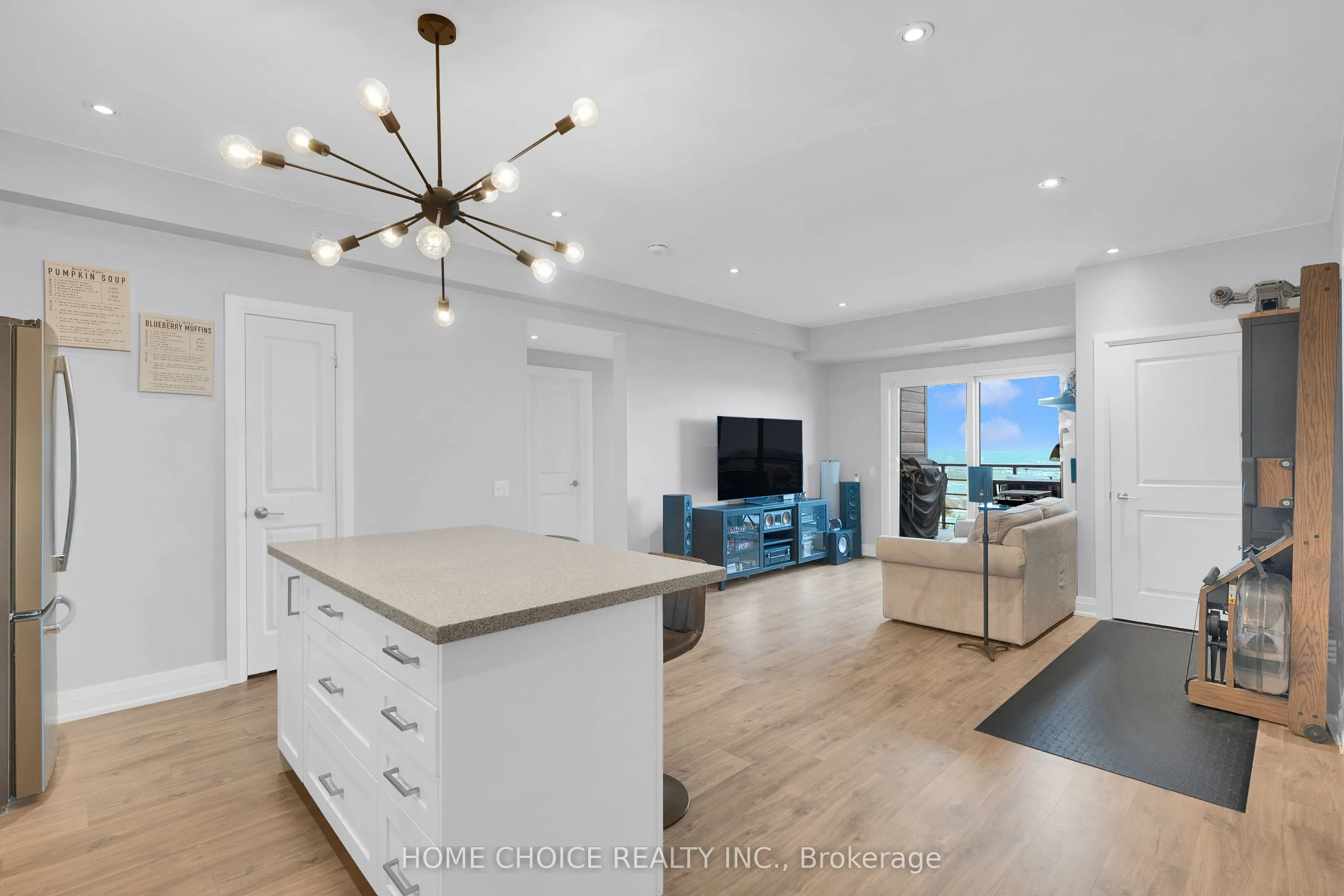 300 Essa Road #602