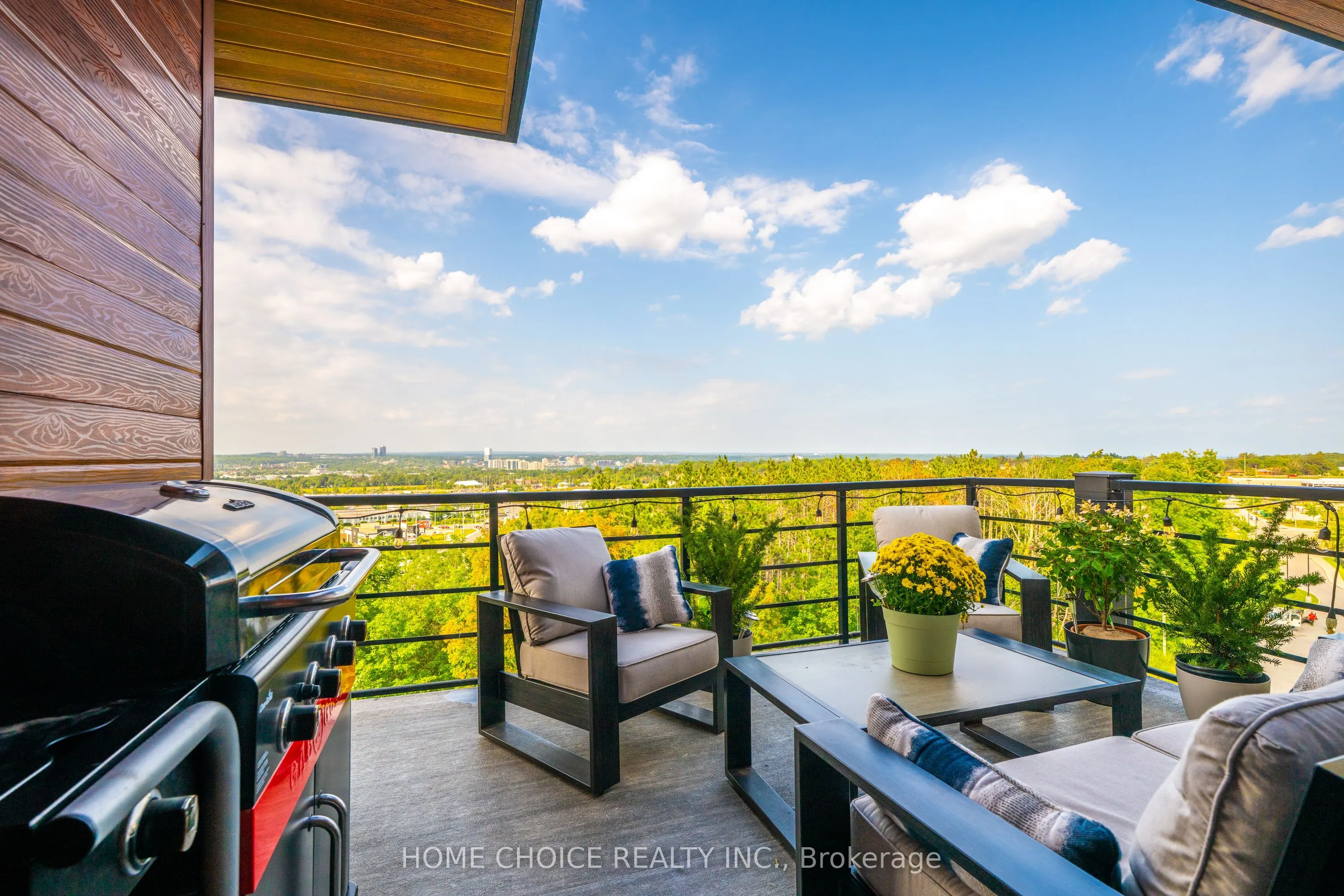 300 Essa Road #602