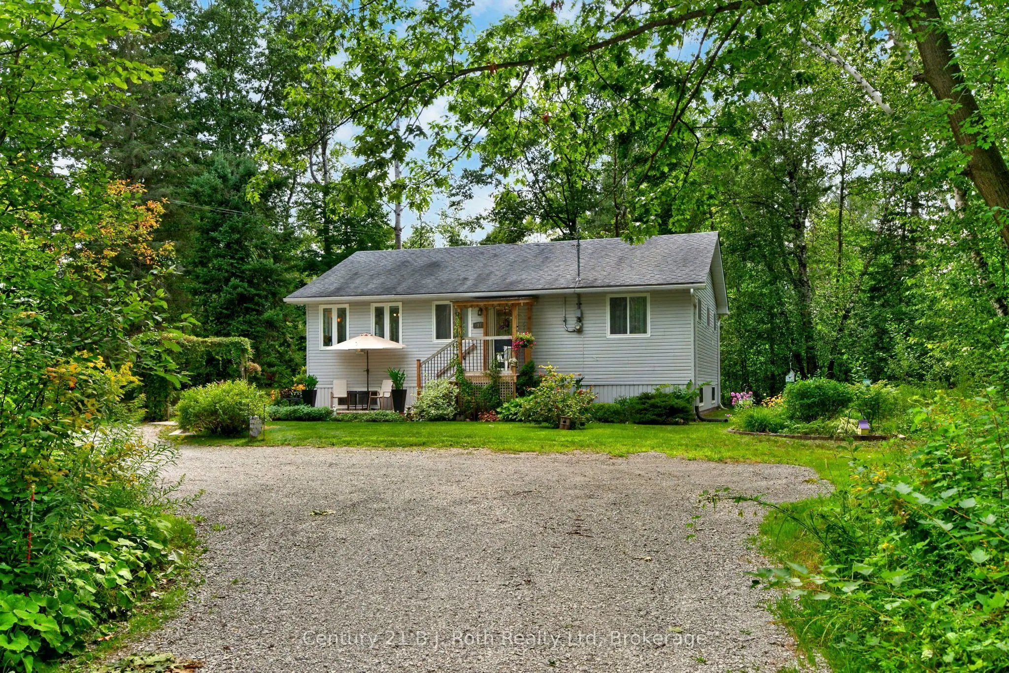 24 Crescent Drive