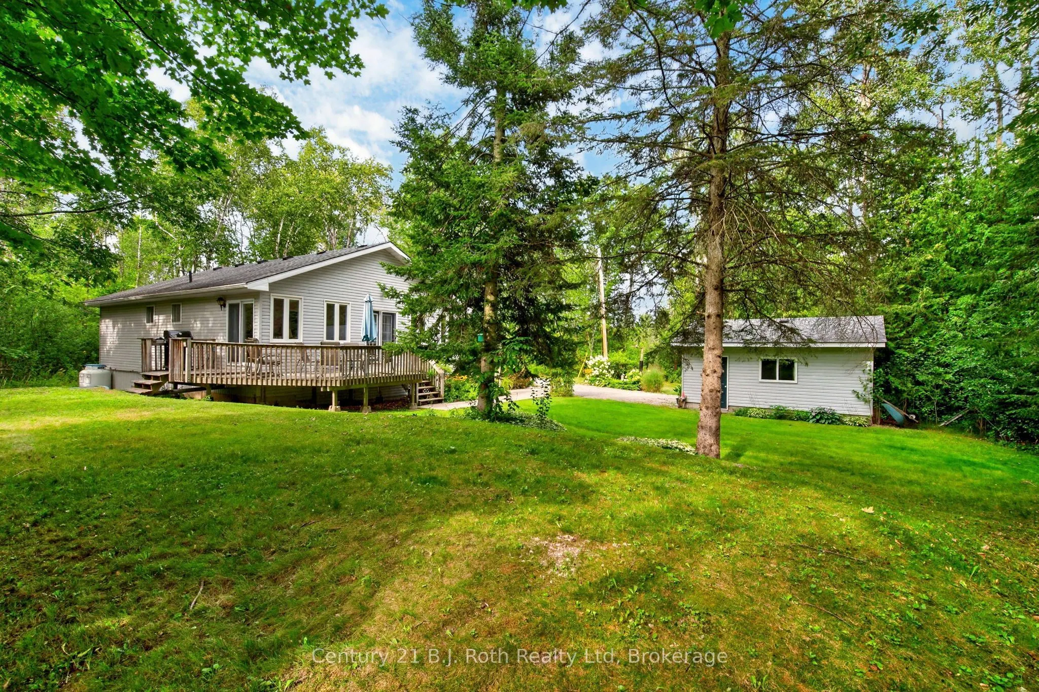 24 Crescent Drive