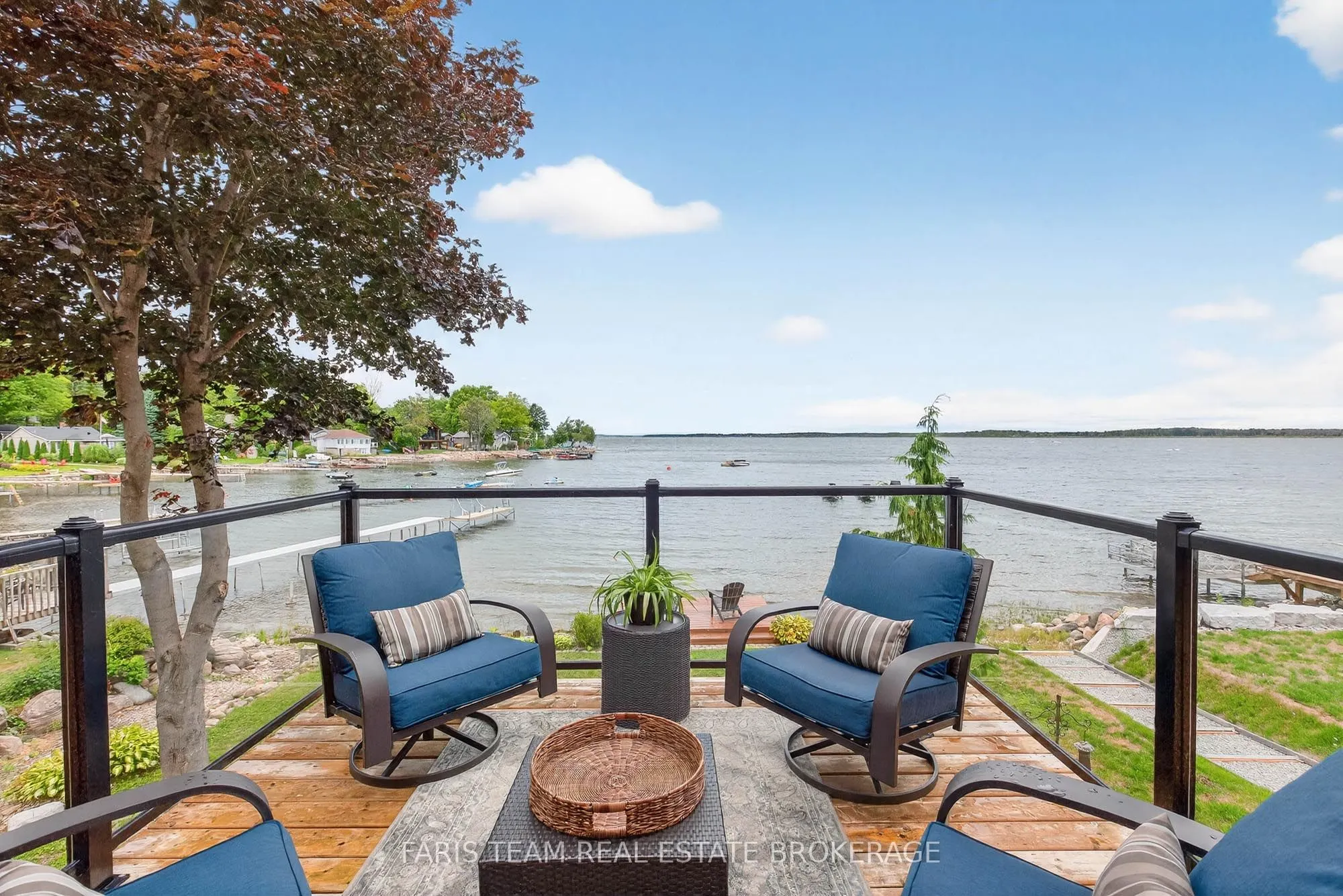 238 Robins Point Road