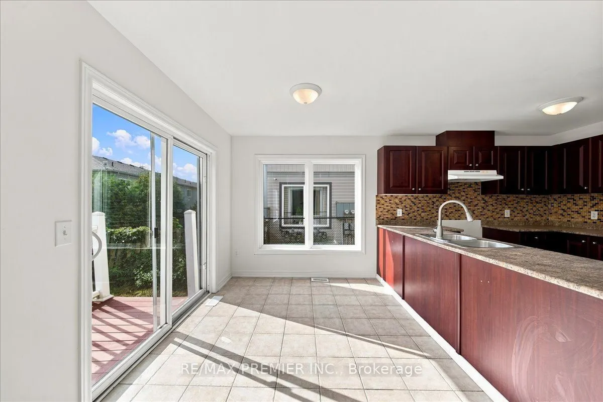 800 West Ridge Boulevard #125
