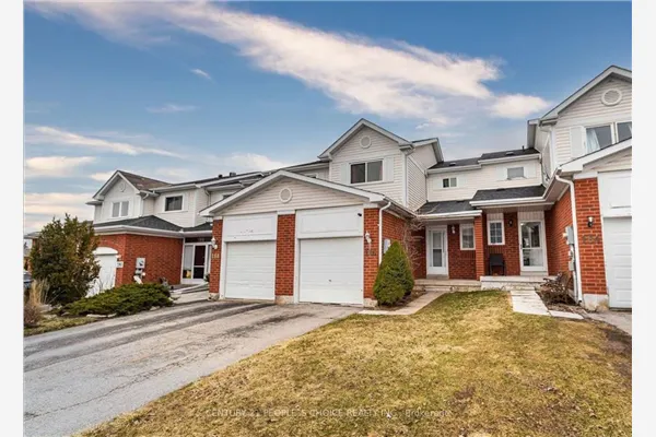 186 Pickett Crescent
