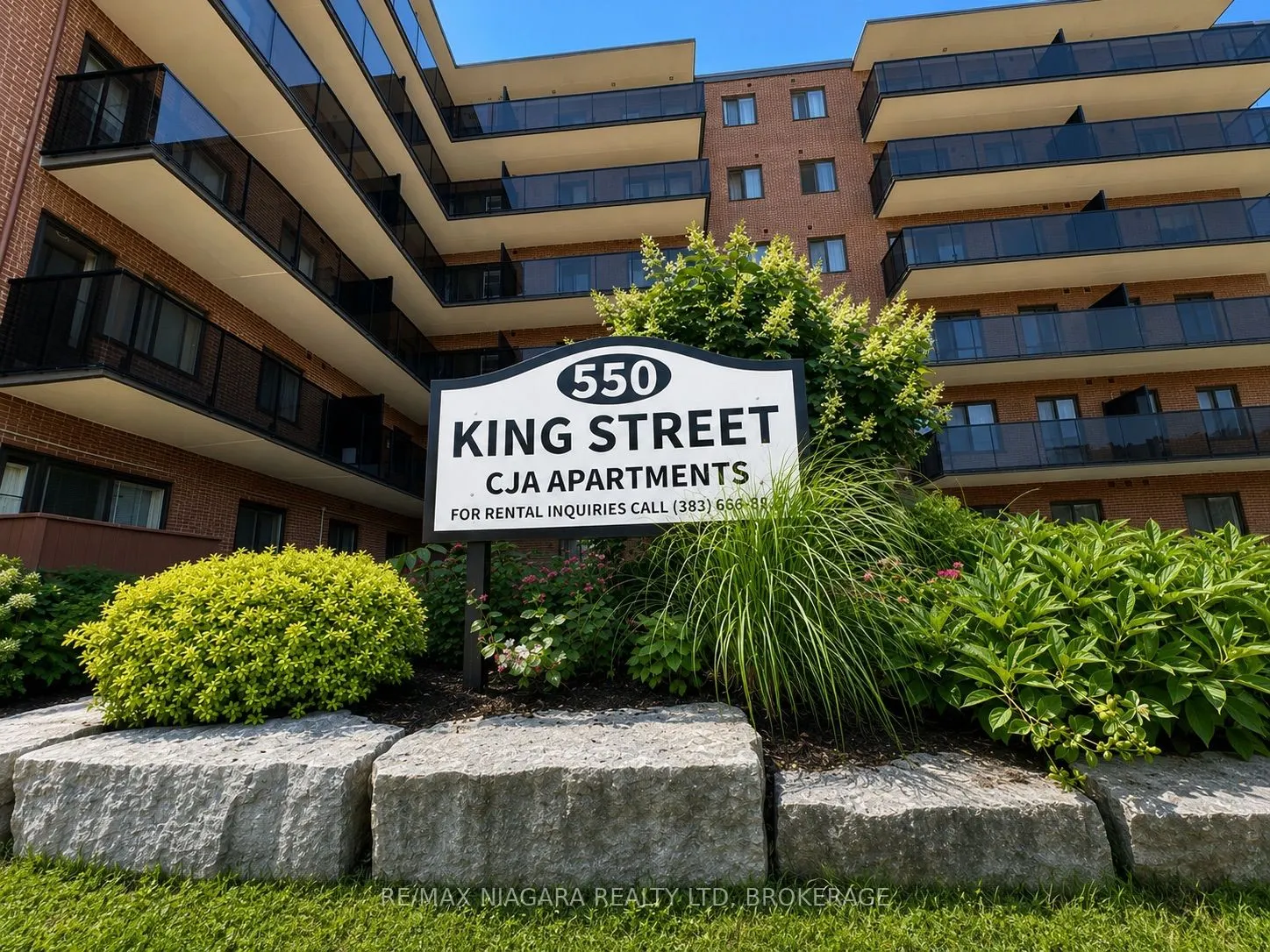 550 King Street #104