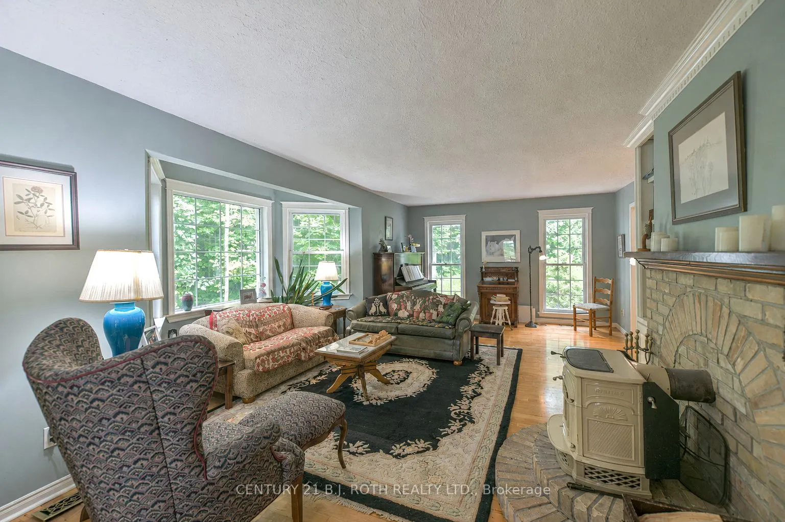 652 Warminster Side Road