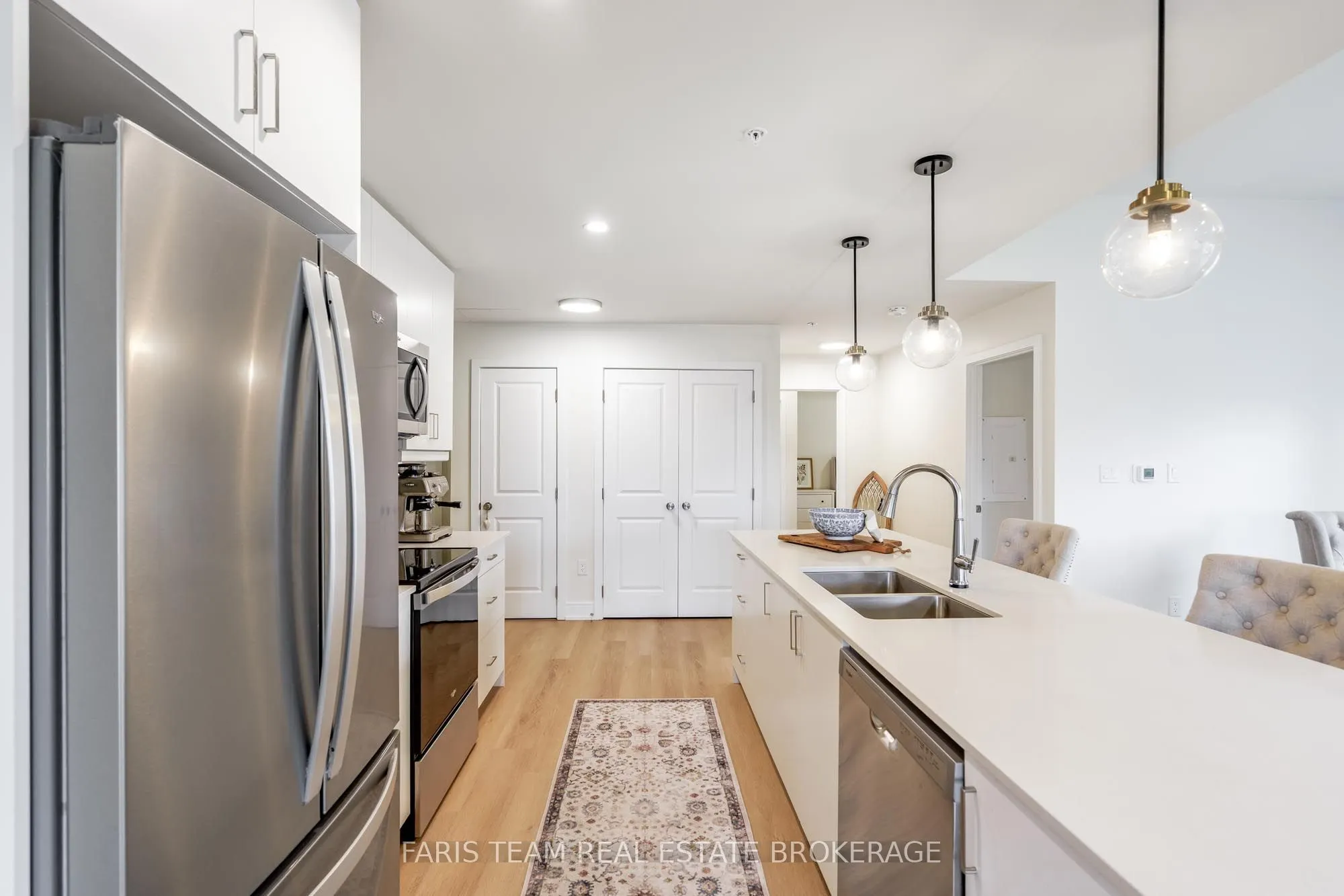 121 Mary Street #224
