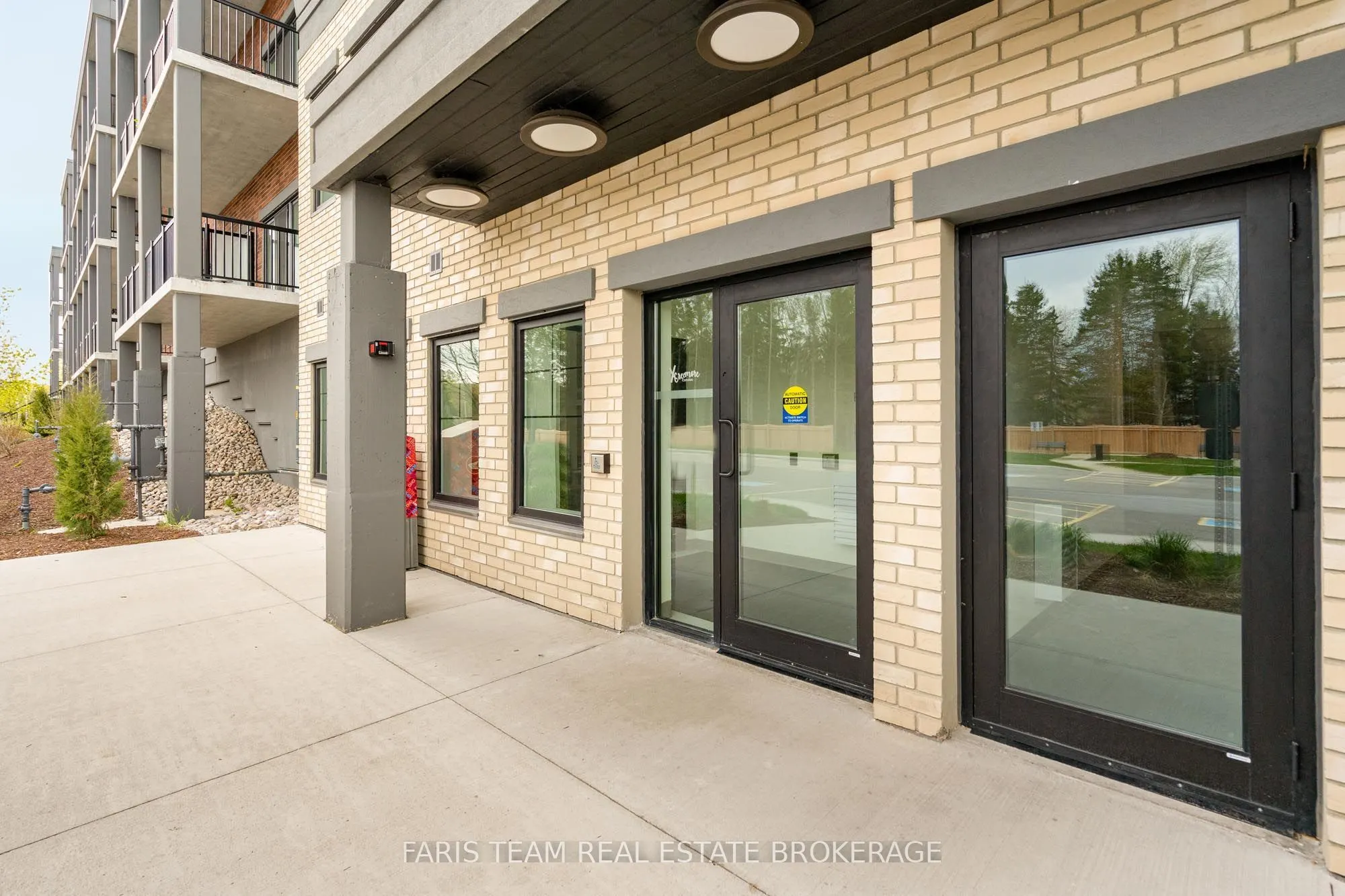 121 Mary Street #224