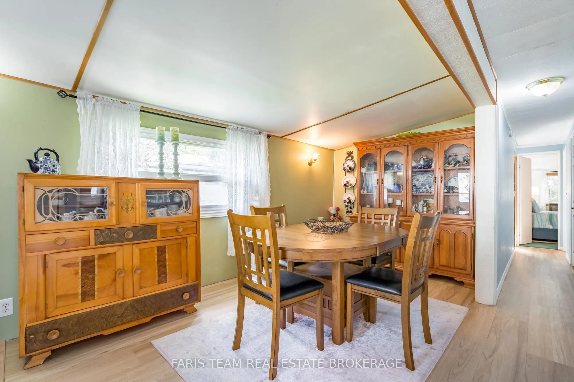 4118 Ash Crescent