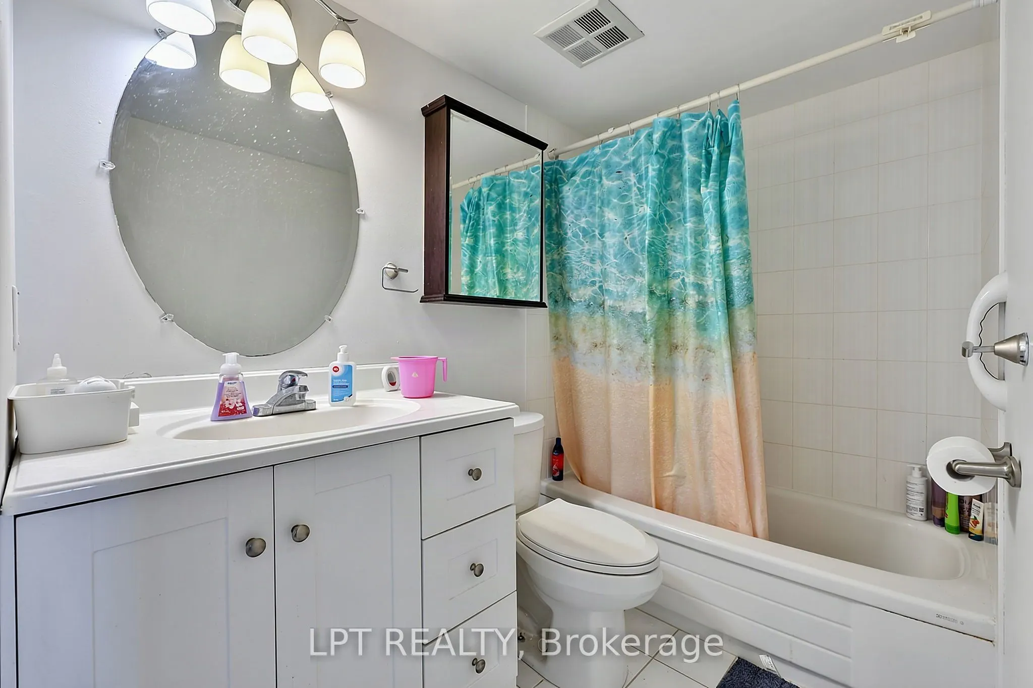 75 Ellen Street #1111